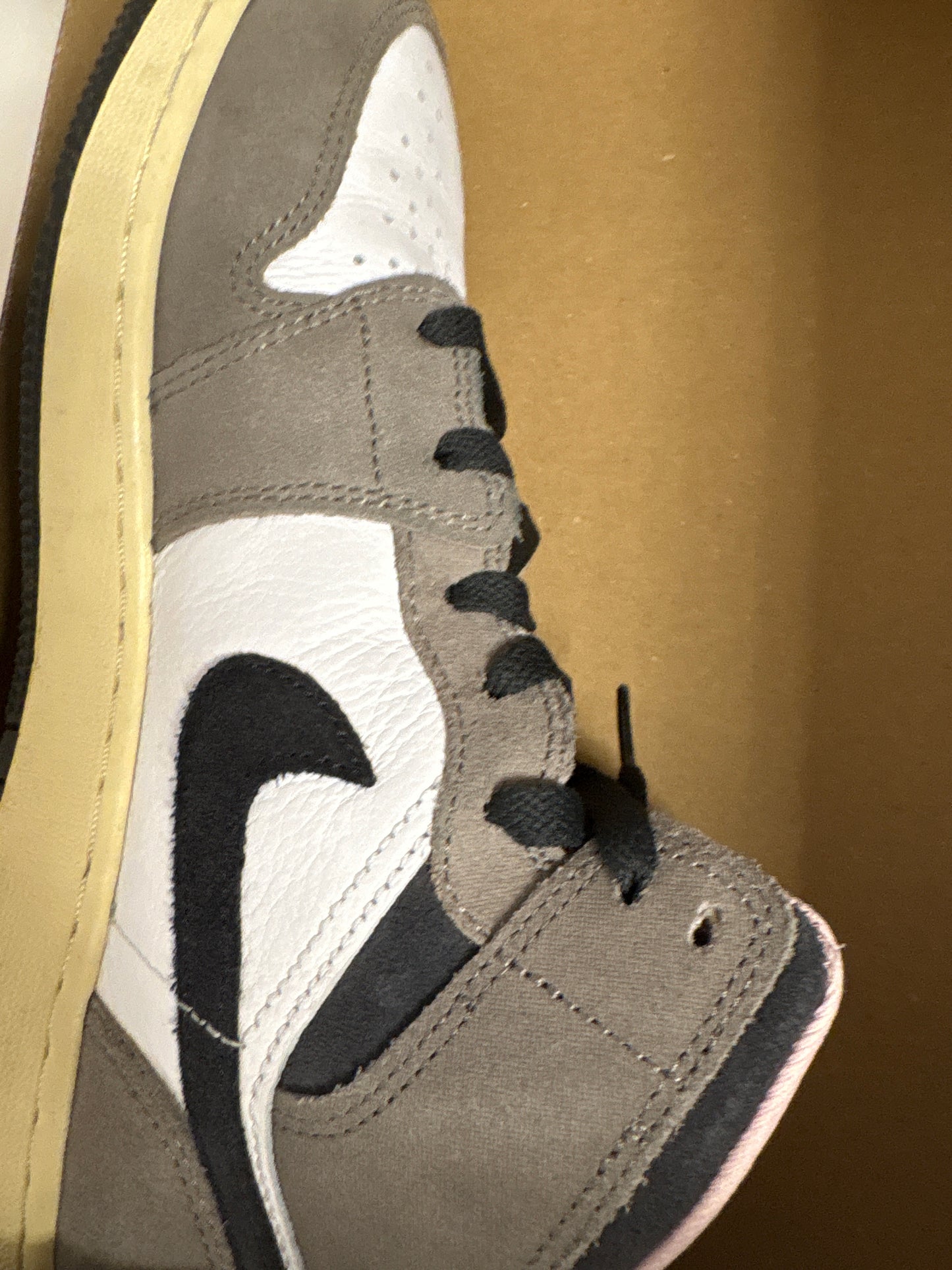 Air Jordan 1 MID, grau/schwarz , Größe 39