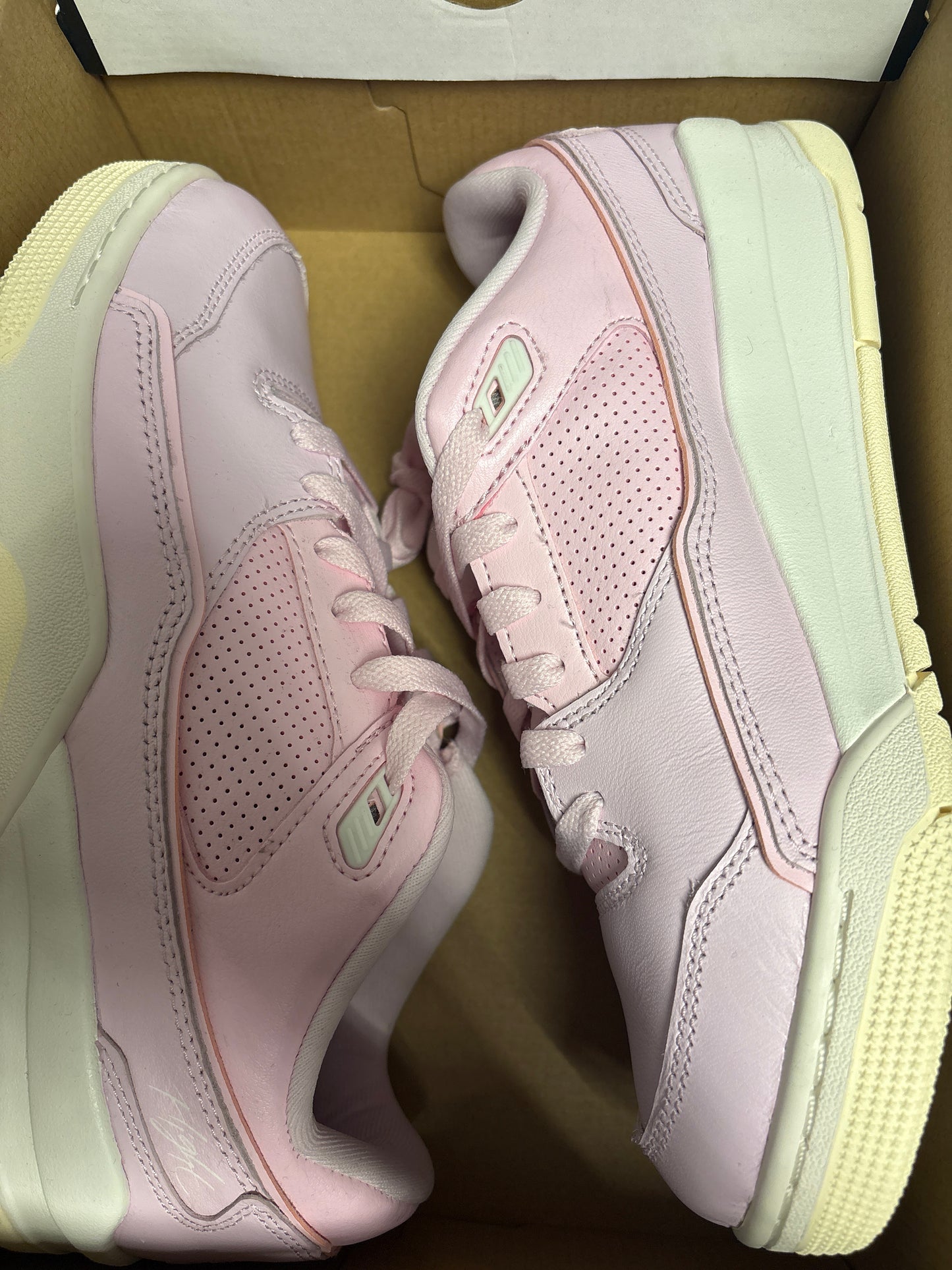 Nike Jordan Flight Court in rosa,Größe wählbar