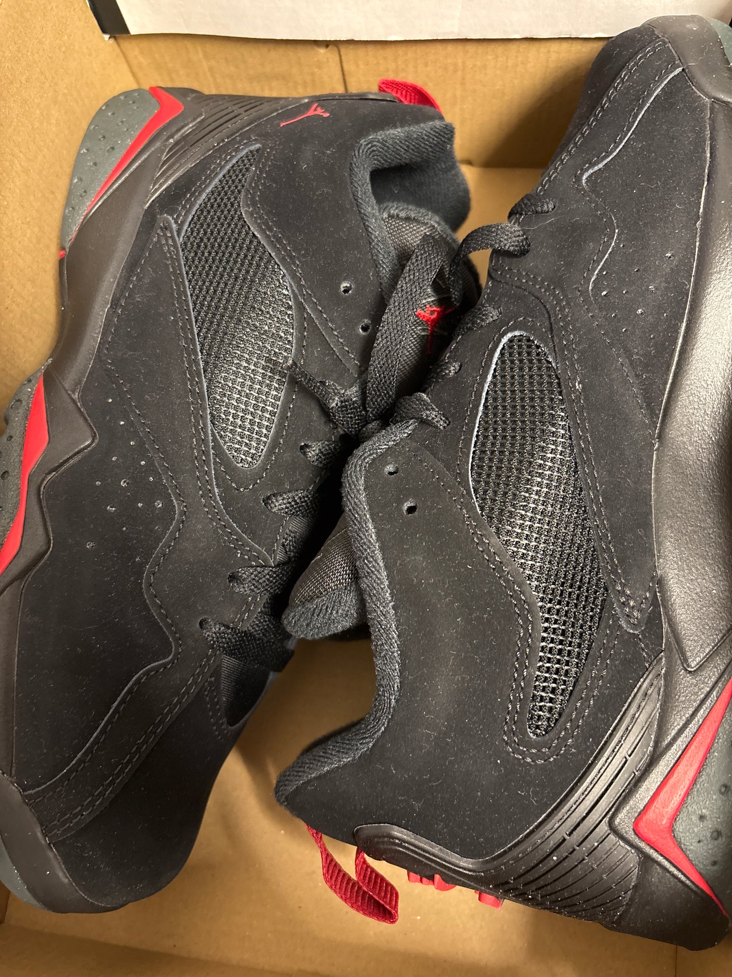 Nike Jordan Jumpman MVP, Größe 40 in schwarz