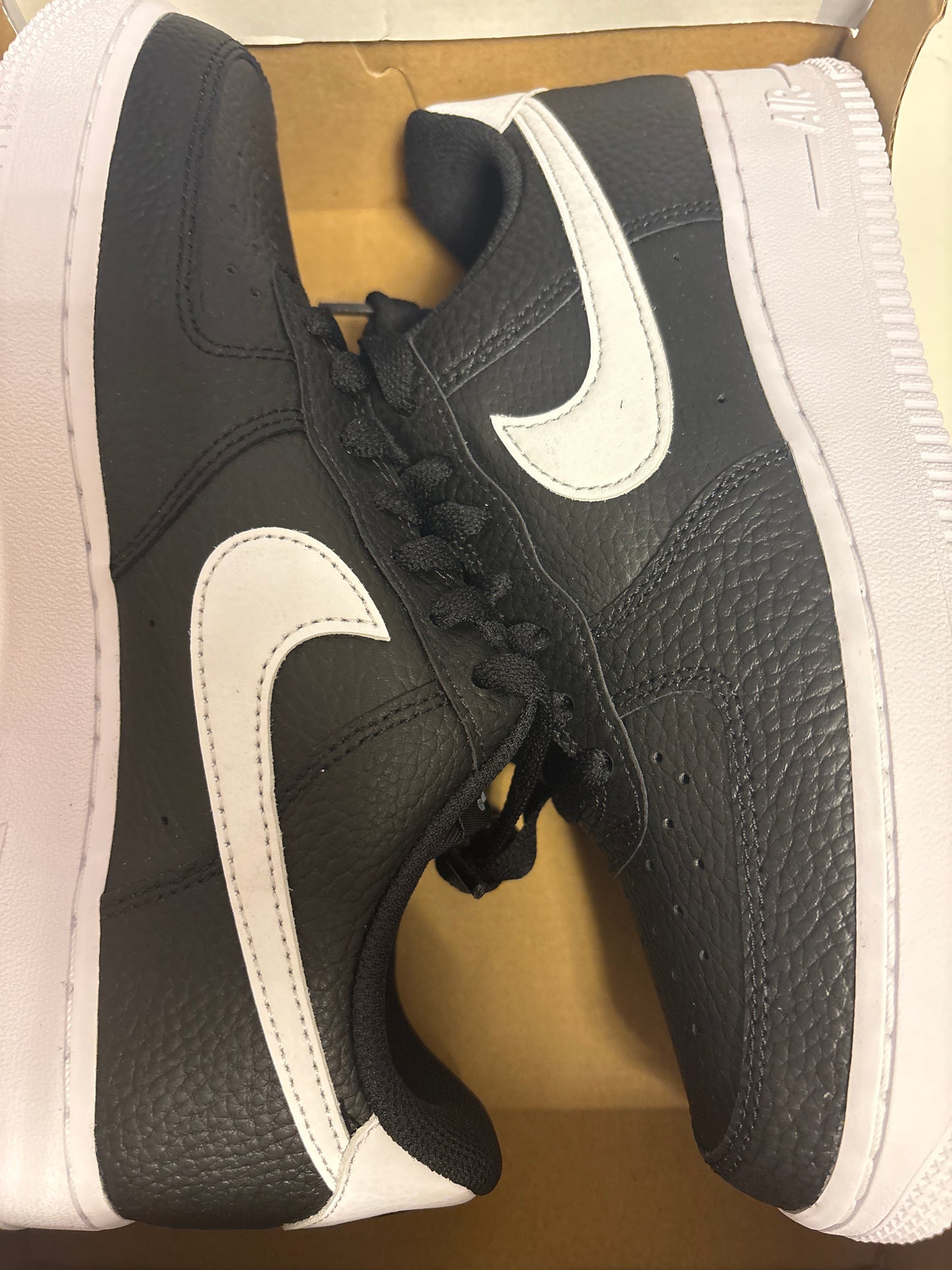 Nike Air Force 1 in schwarz/weiss , Größe 38,5