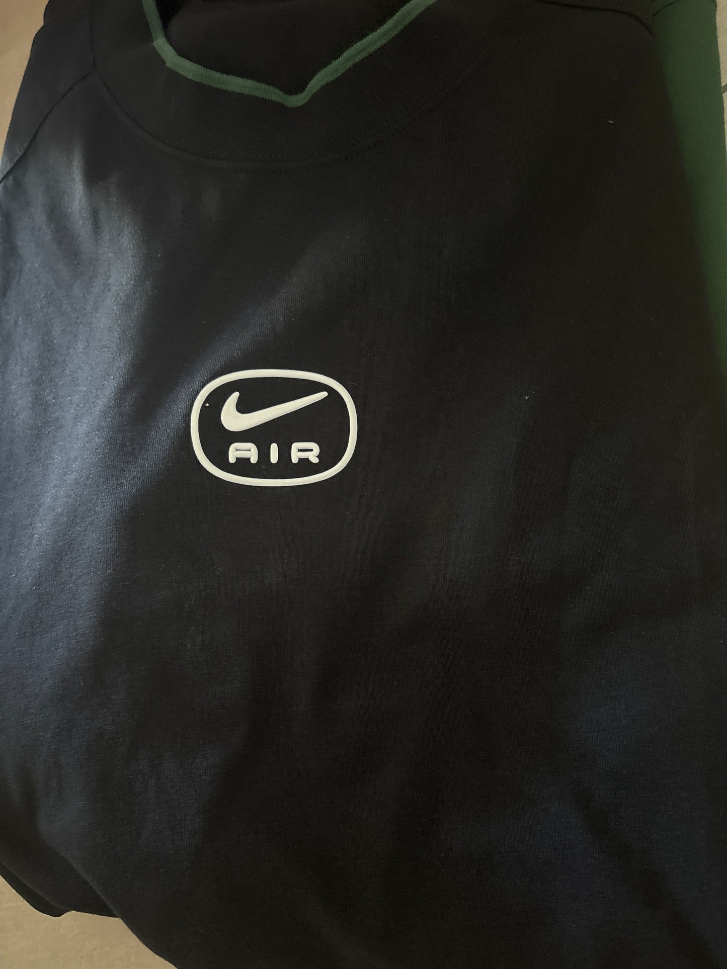 Nike Air Shirt, Größe L in schwarz/dunkelgrün