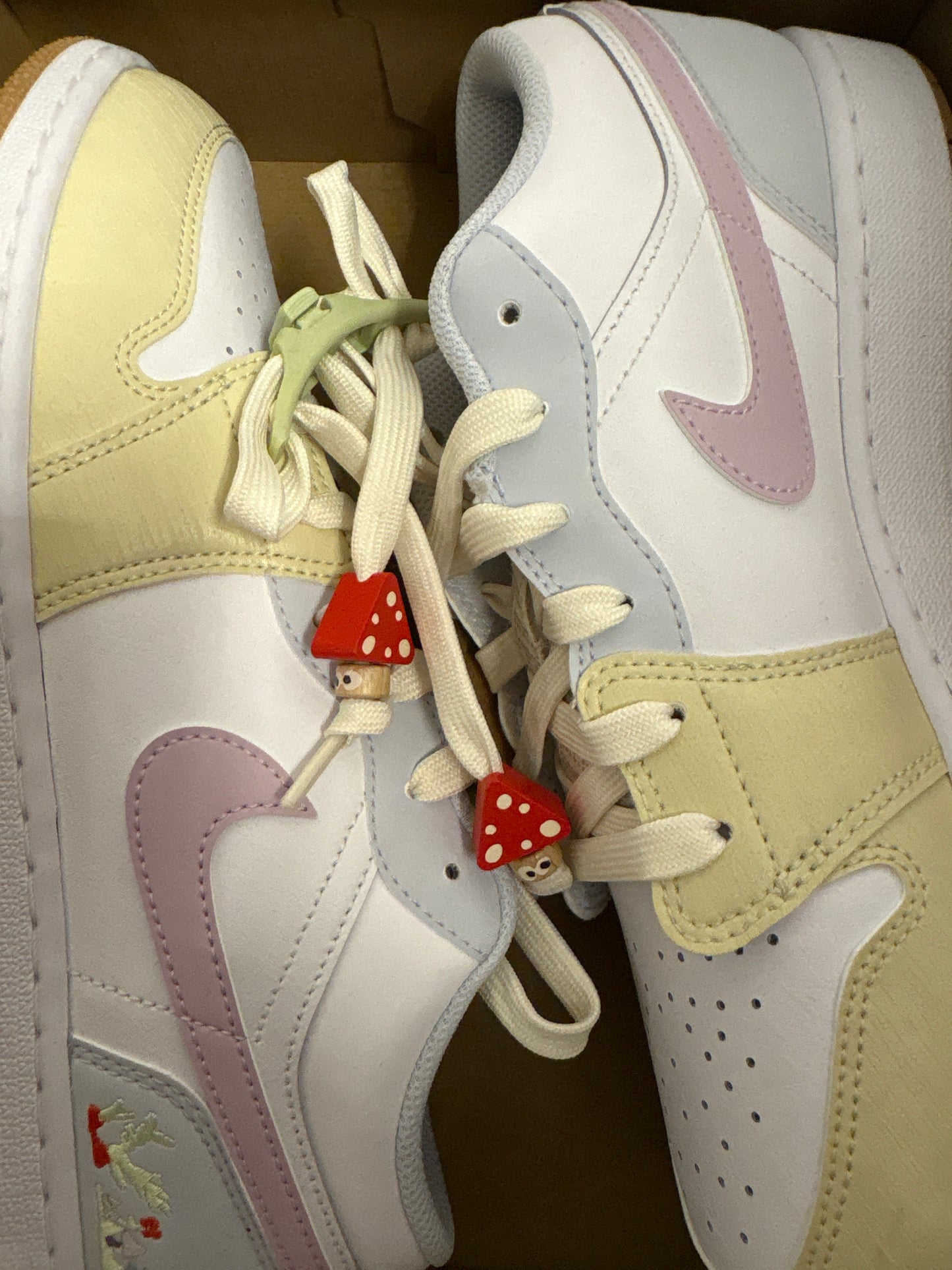 Nike Jordan Low, in bunt, Größe 38,5