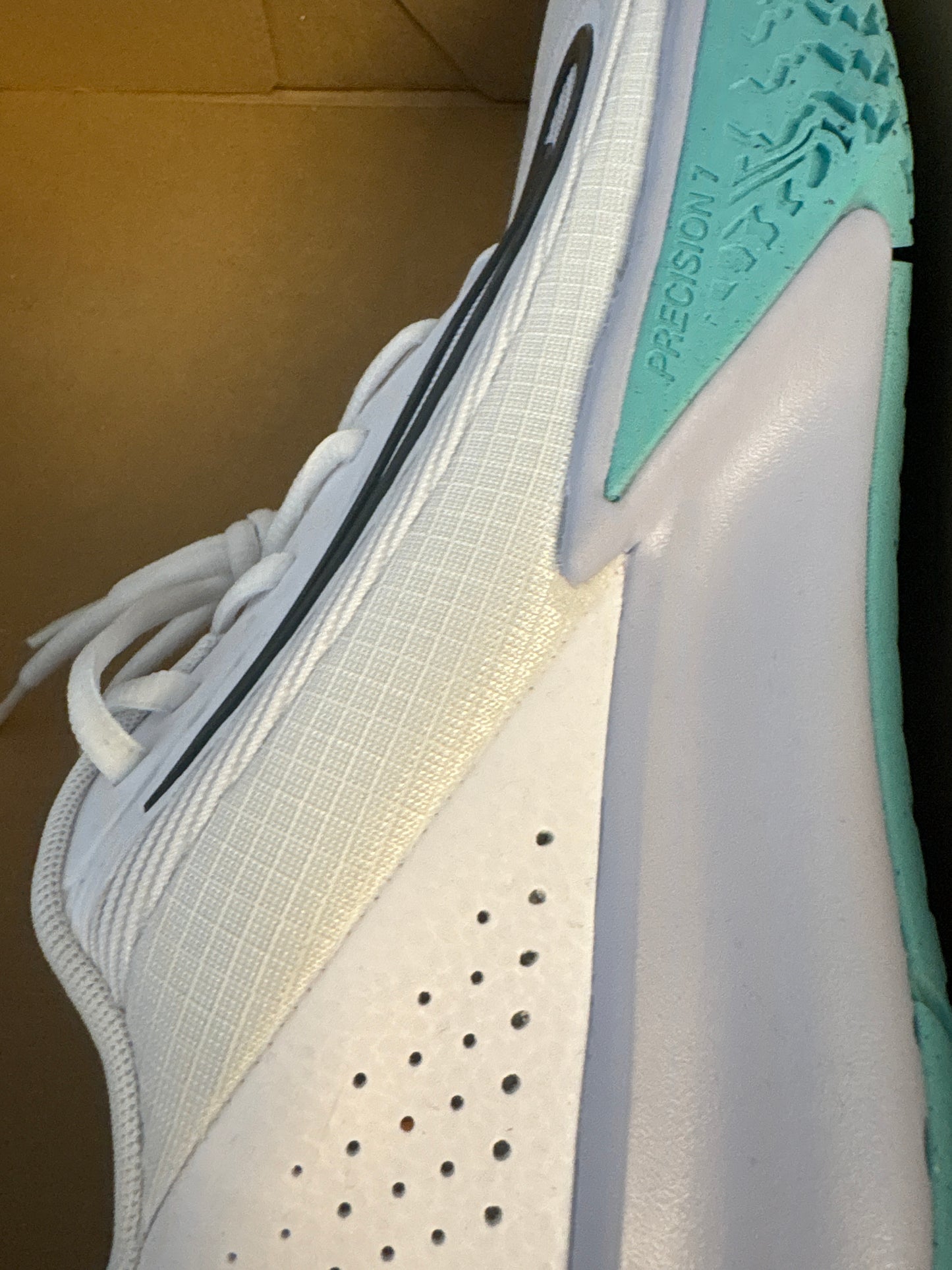 Nike Precision, weiss/schwarz/türkis, Größe 46
