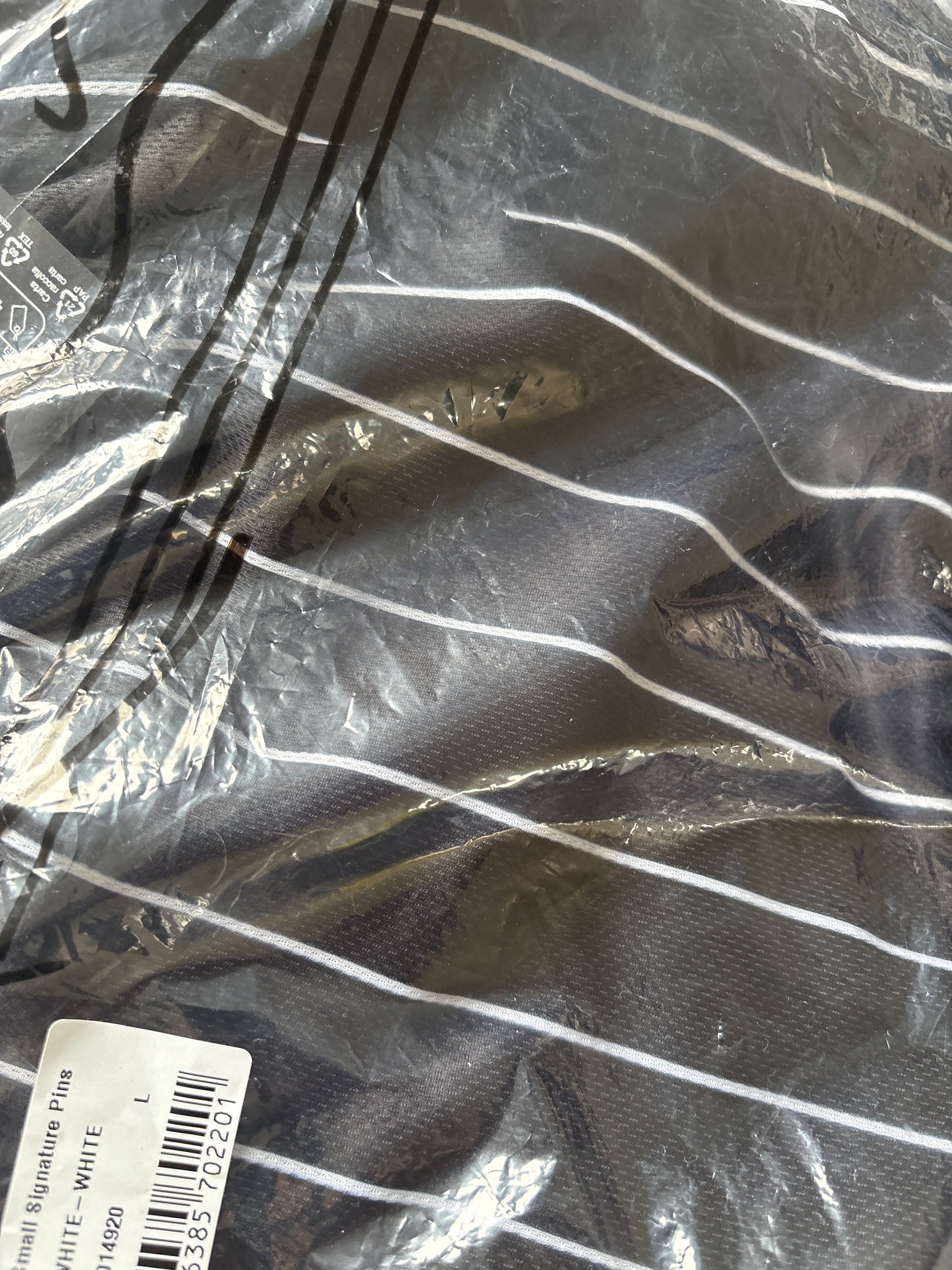Karl Kani kurze Hose, Größe L in schwarz