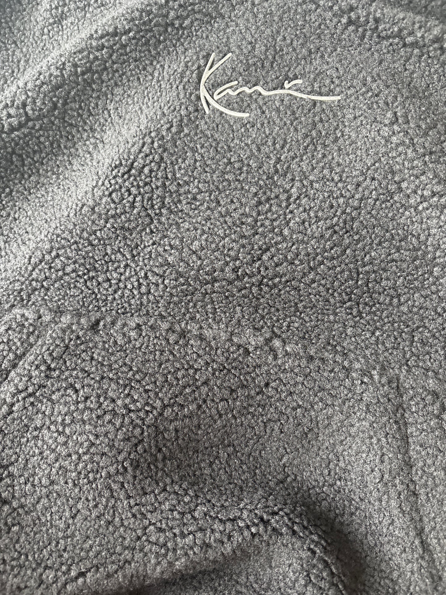 Karl Kani Plüsch Hoodie, Größe M, schwarz/silber