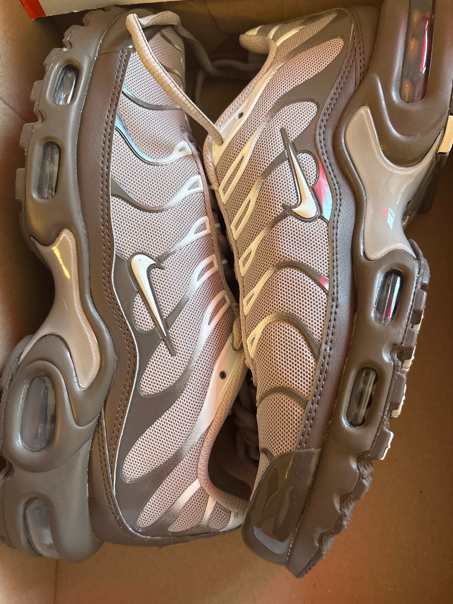 Nike AirMax Plus TN in Brauntöne, Gr. 40,5