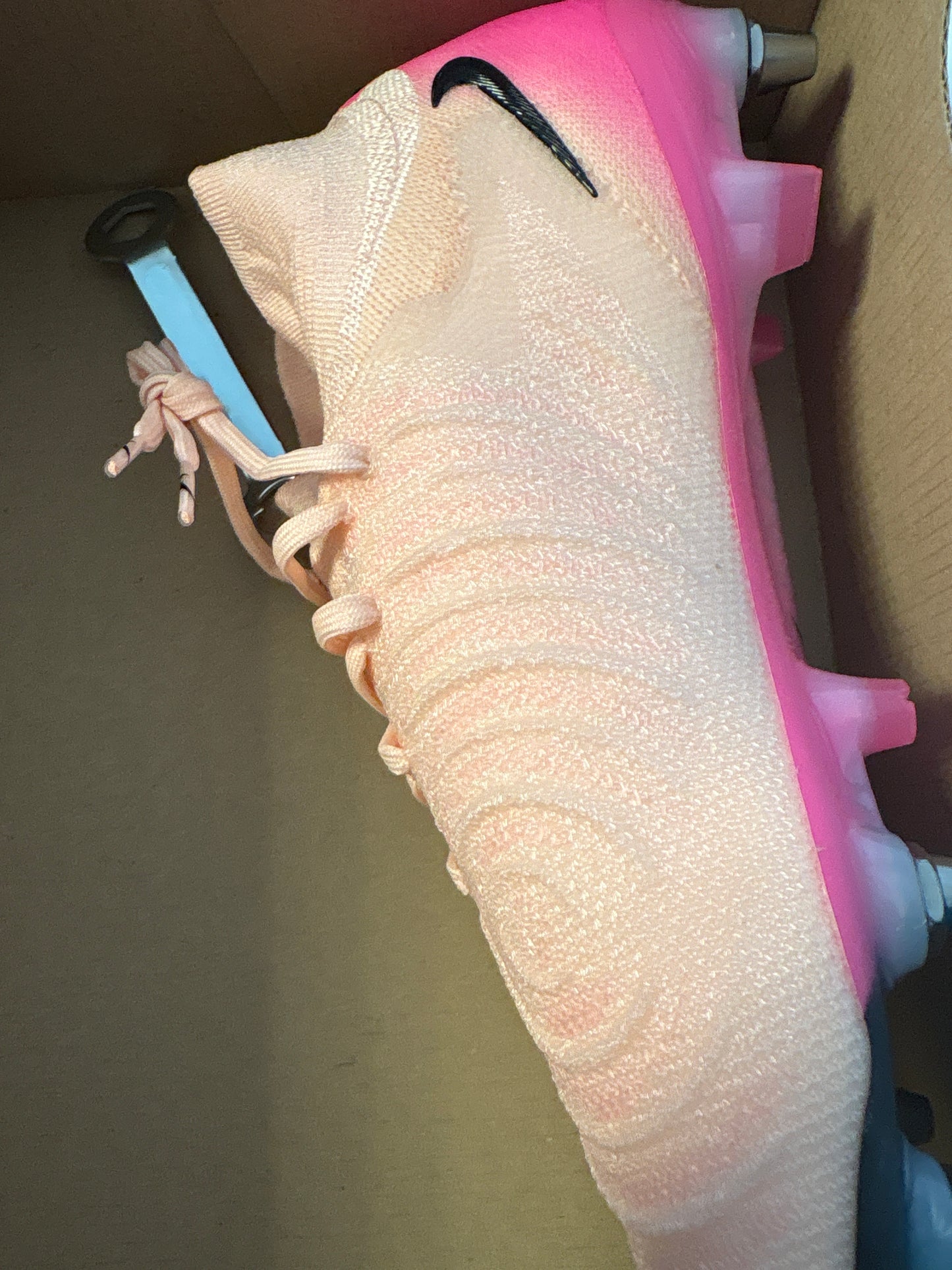 Nike Phantom Luna 2 Elite , Größe 38,5 ( Fussballschuh )