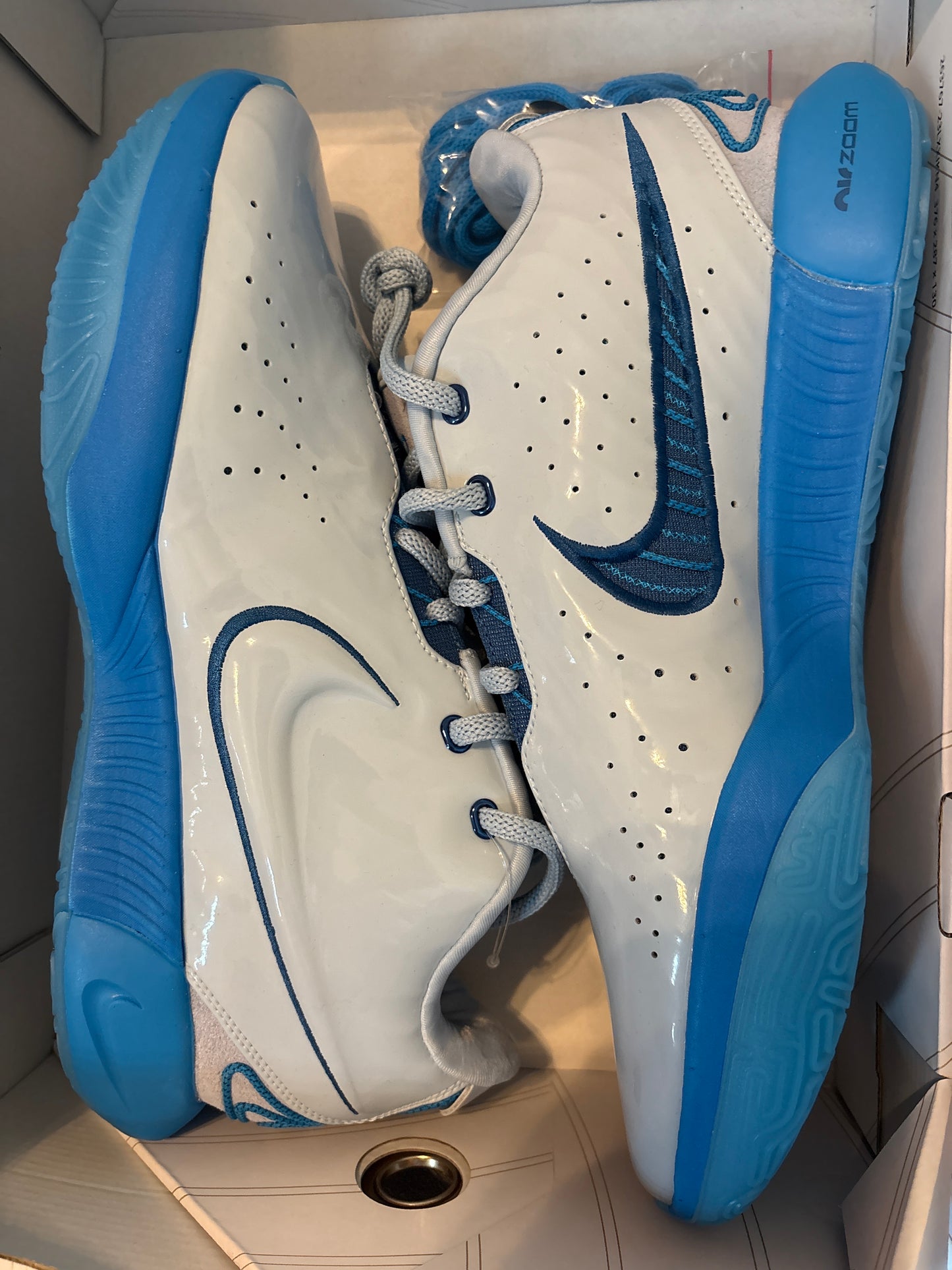 Nike Lebron XXI, in grau/blau, Größe wählbar