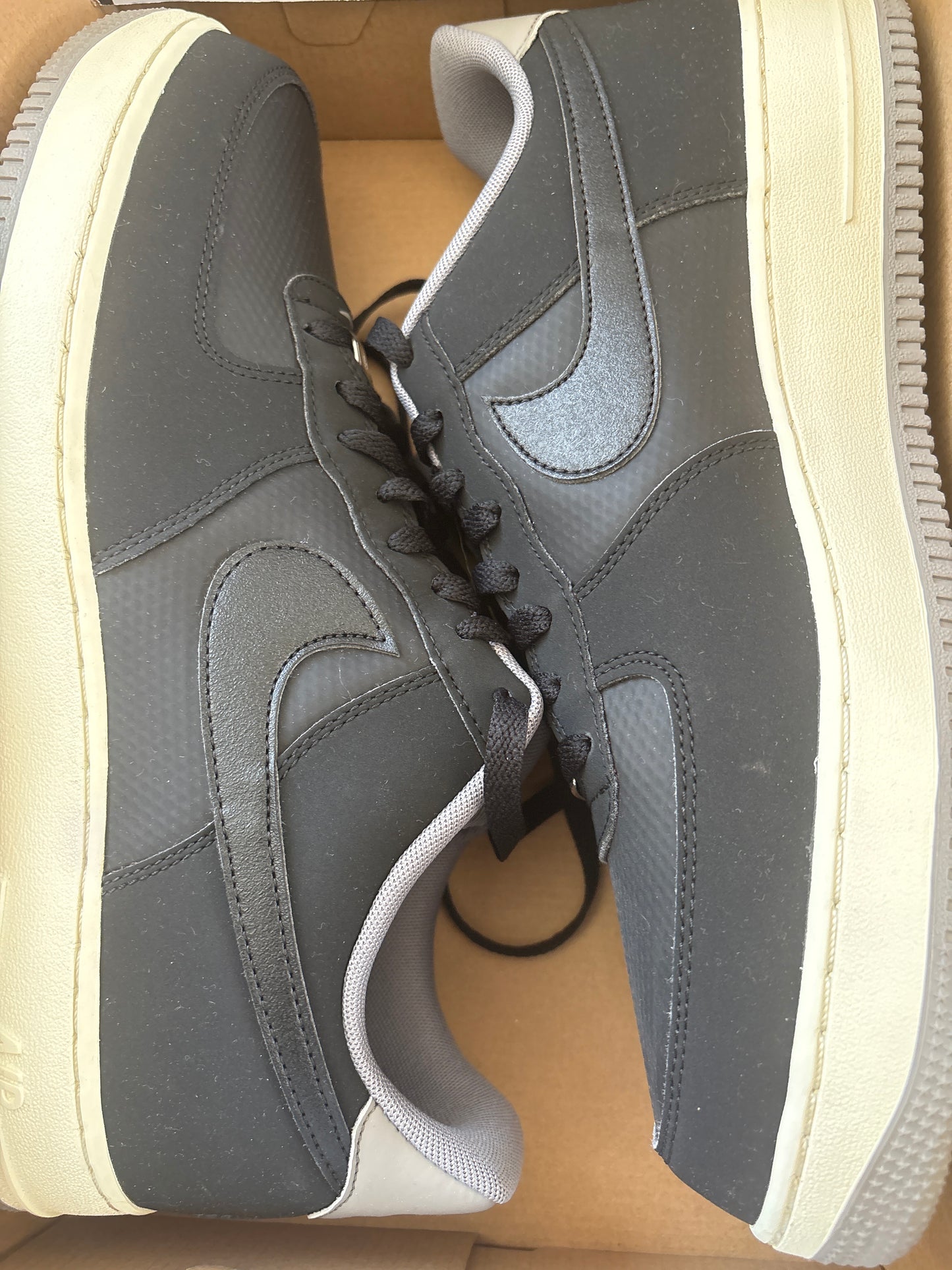 Nike Air Force 1, Gr. 47,5
