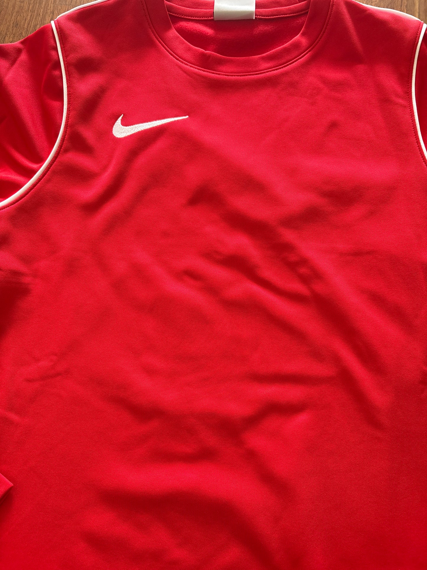 Nike Kinder Pulli, rot, Größe Kinder M