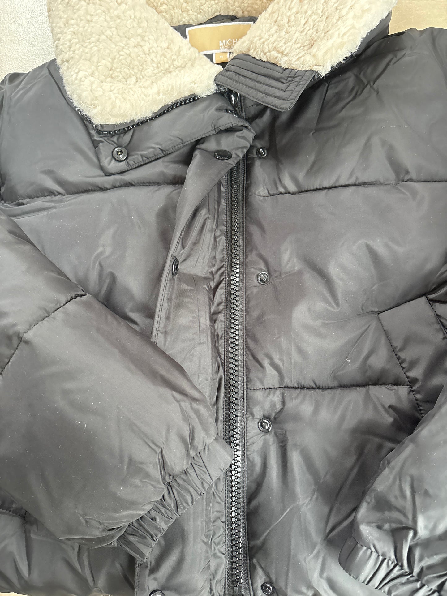 Michael Kors Jacke in schwarz/plüsch, Grösse wählbar