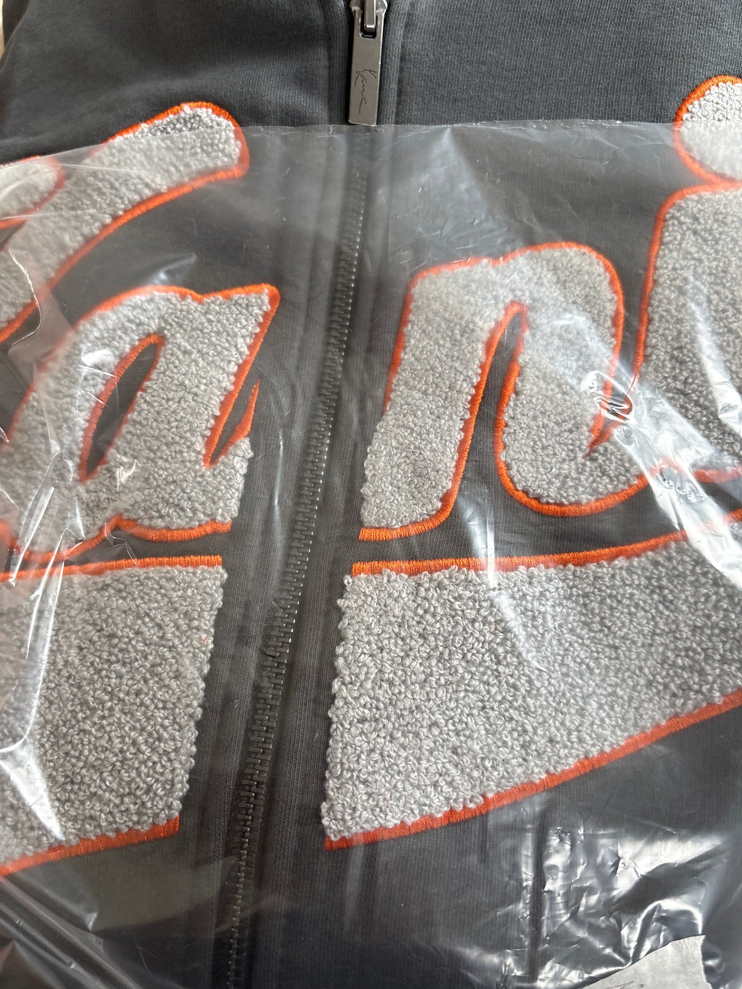 Karl Kani Joggingjacke, Größe XXL in dunkelgrau/orange