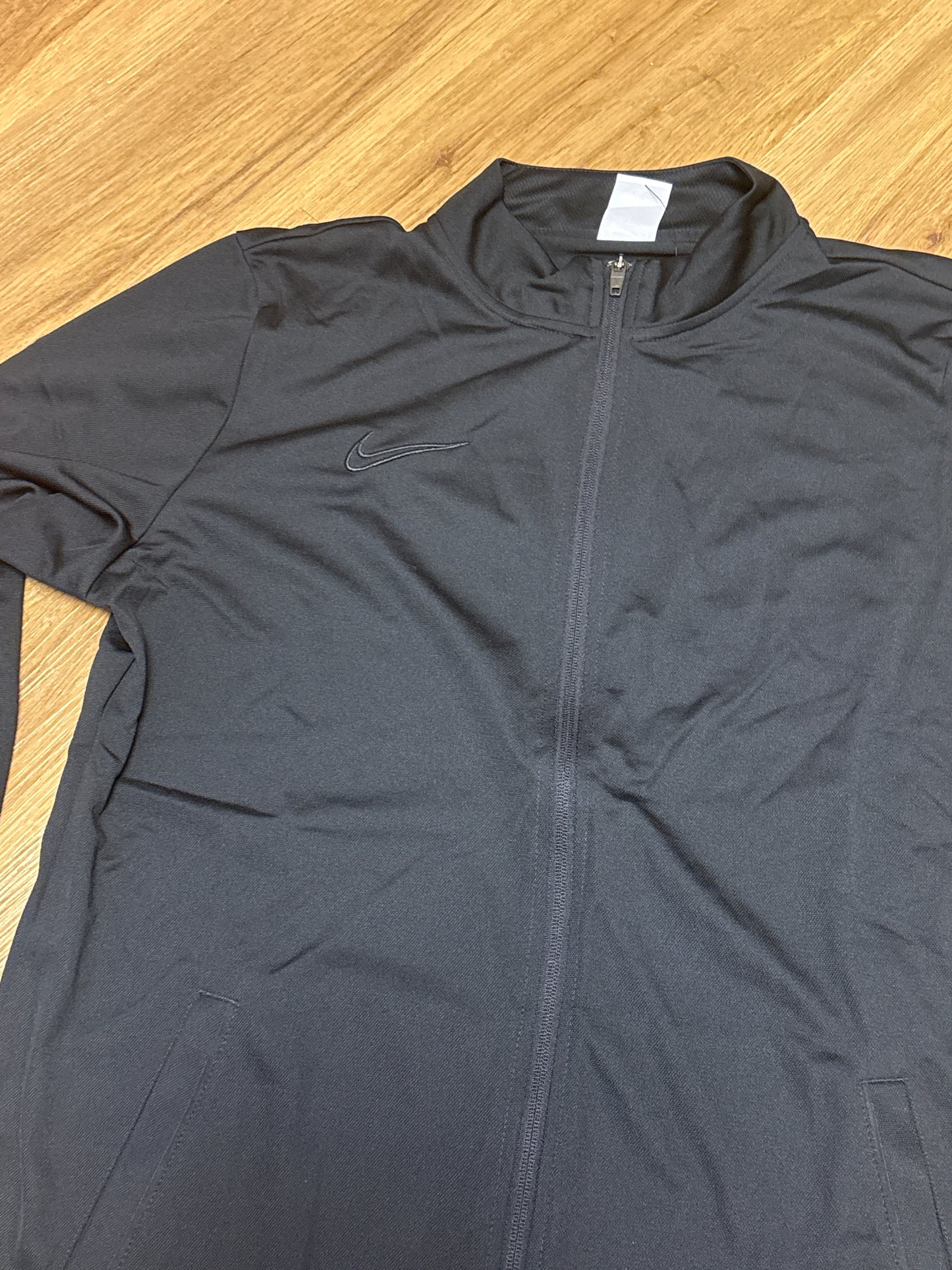 Nike Trainingsjacke in schwarz, Größe XL