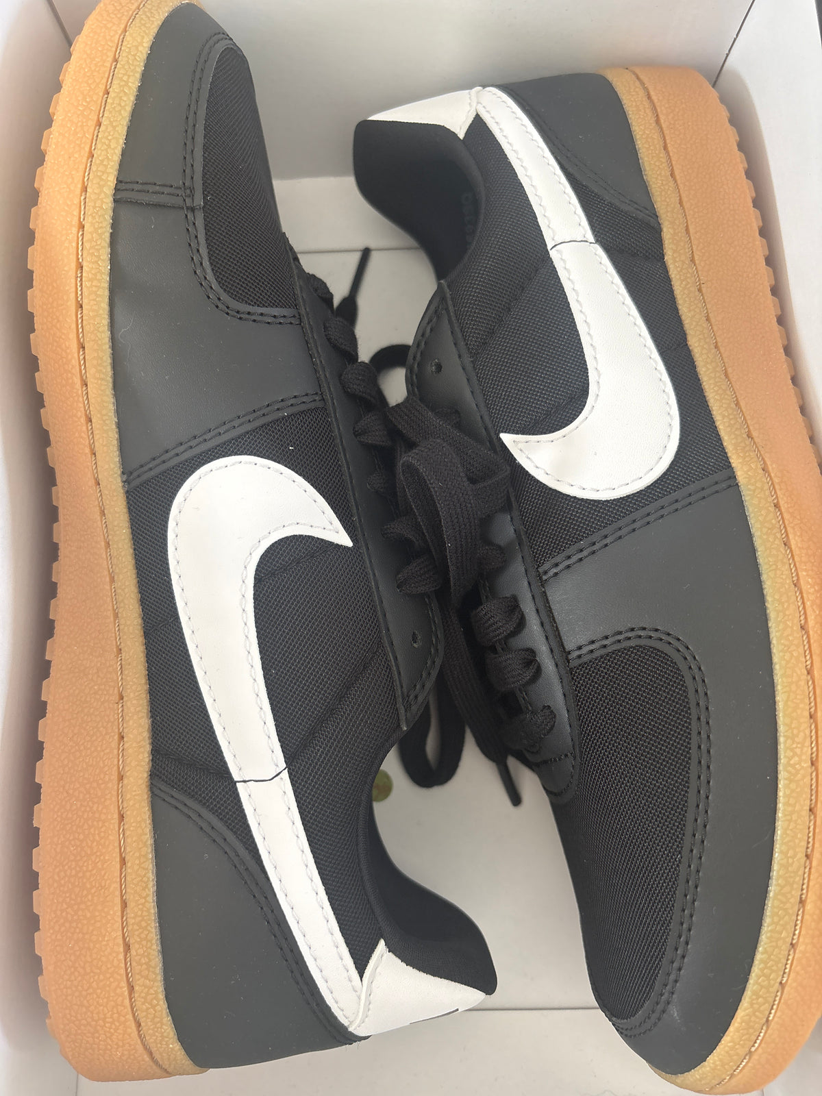 Nike General Field, schwarz/weiss in Größe 42,5