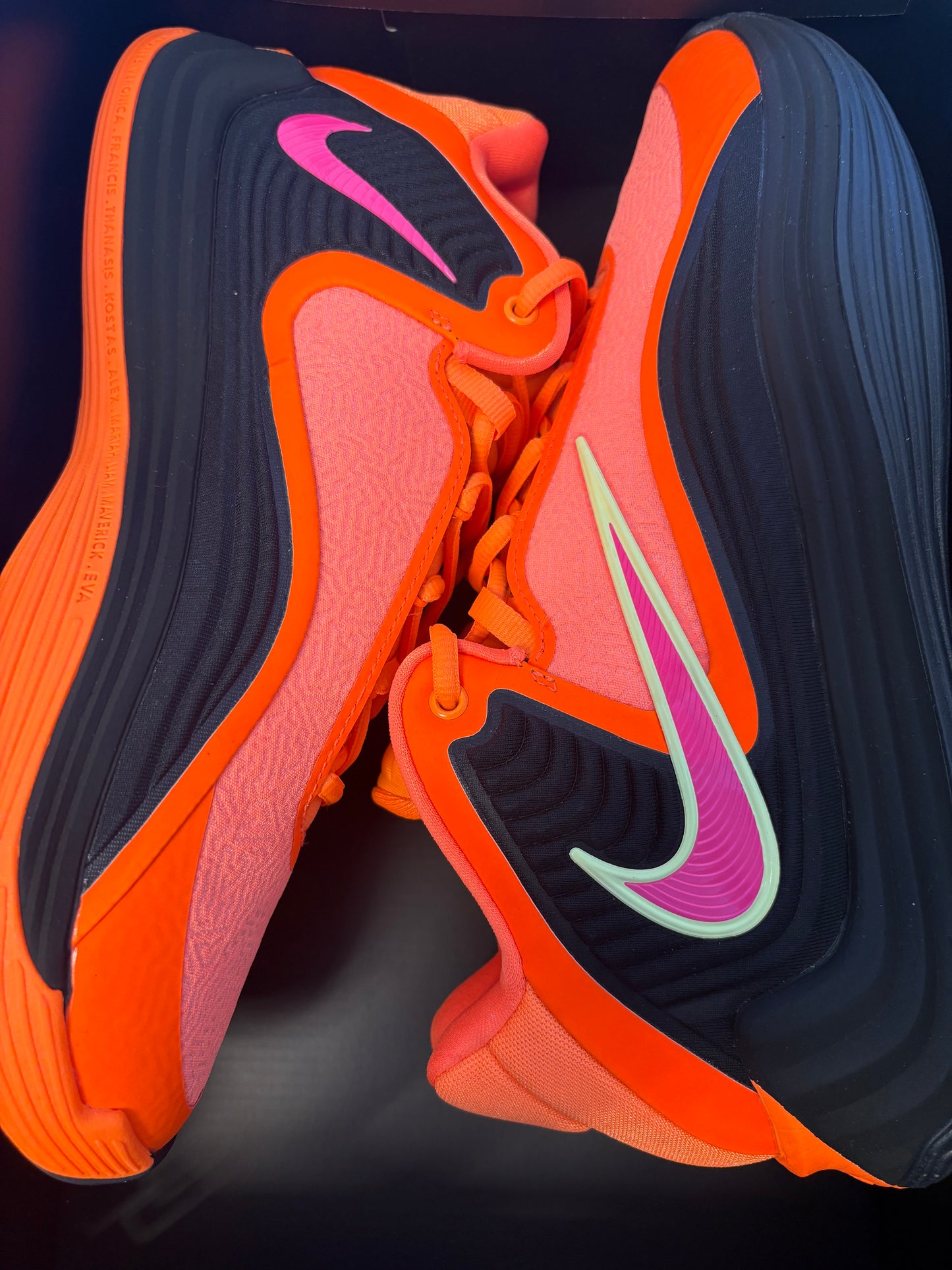 Nike Giannis Freak 7, in schwarz/orange, Größe wählbar