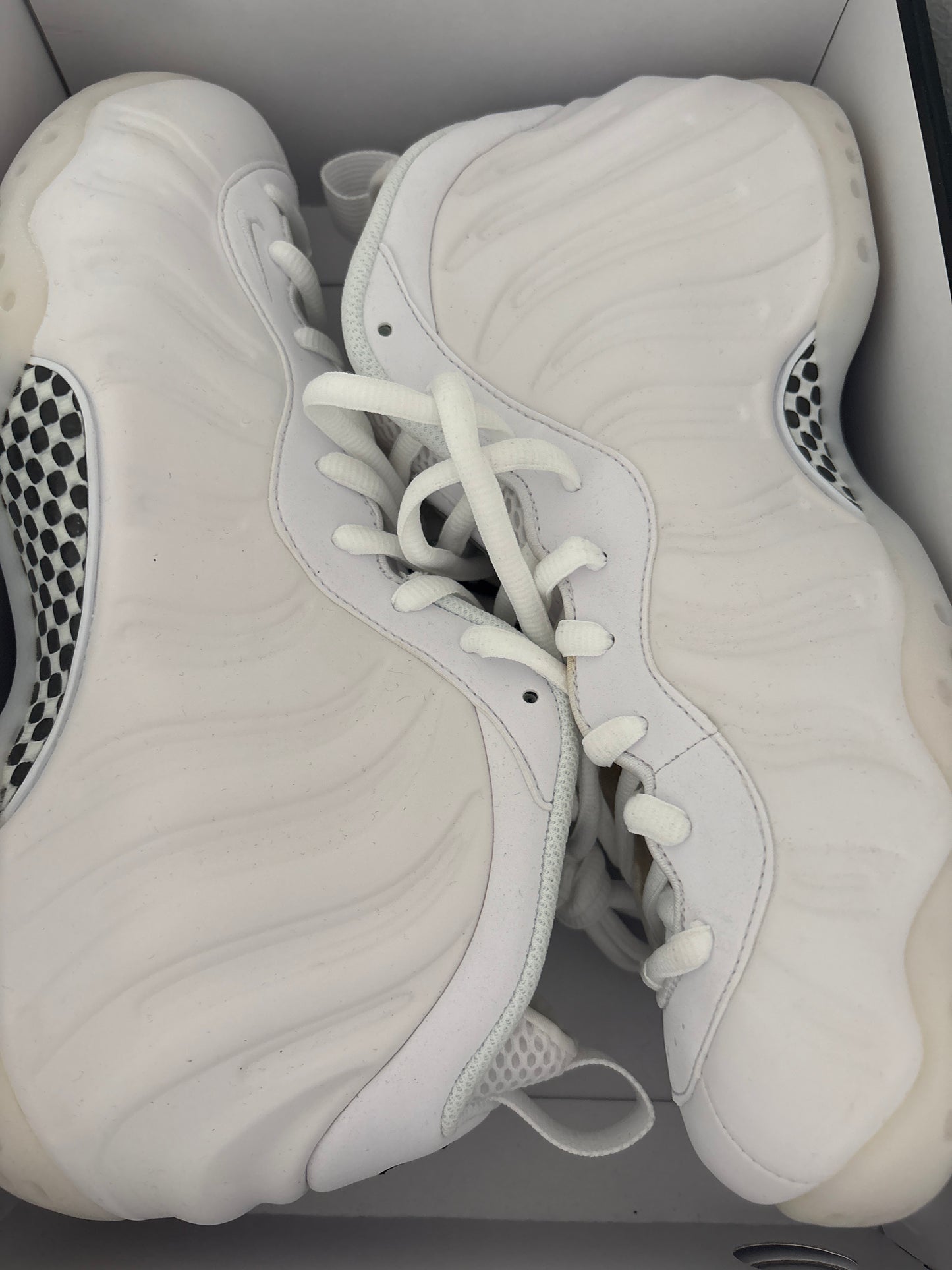 Nike Foamposite, weiss, Gr. 43