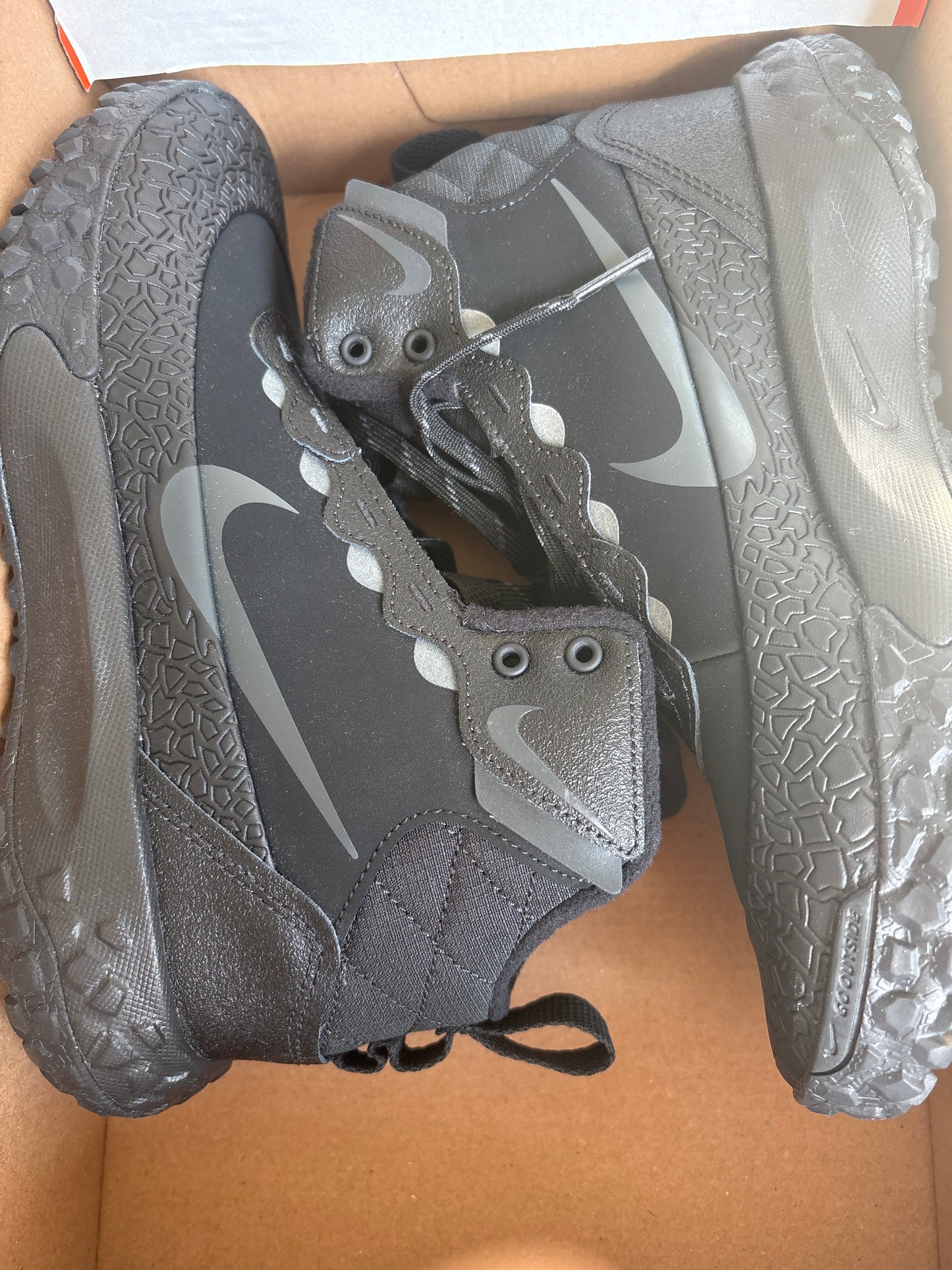 Nike Terrascout in schwarz, Größe 37,5