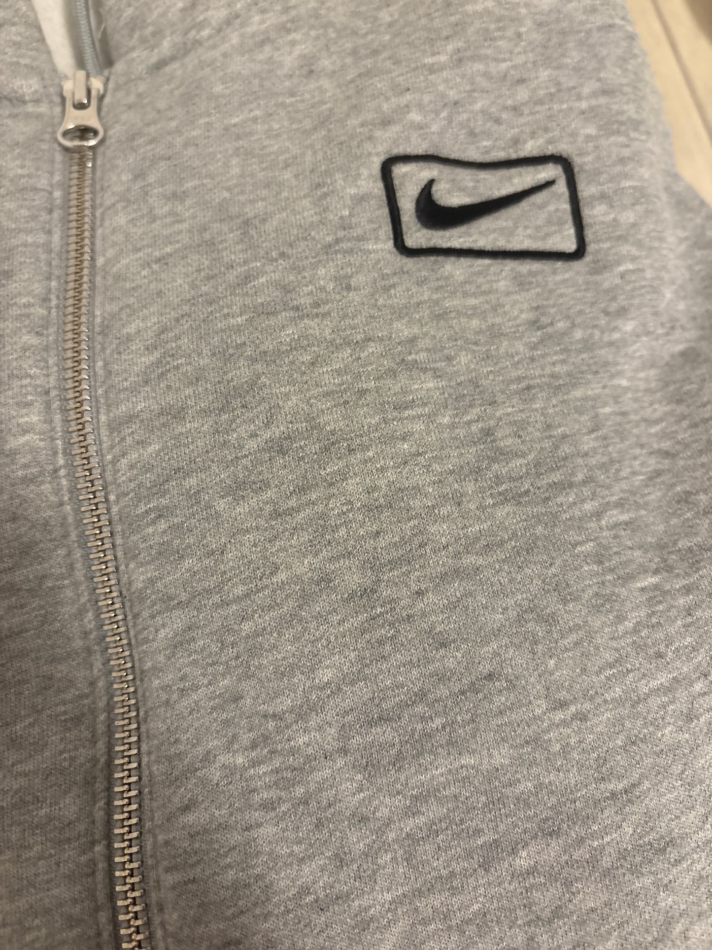 Nike Joggingjacke, Größe wählbar in grau
