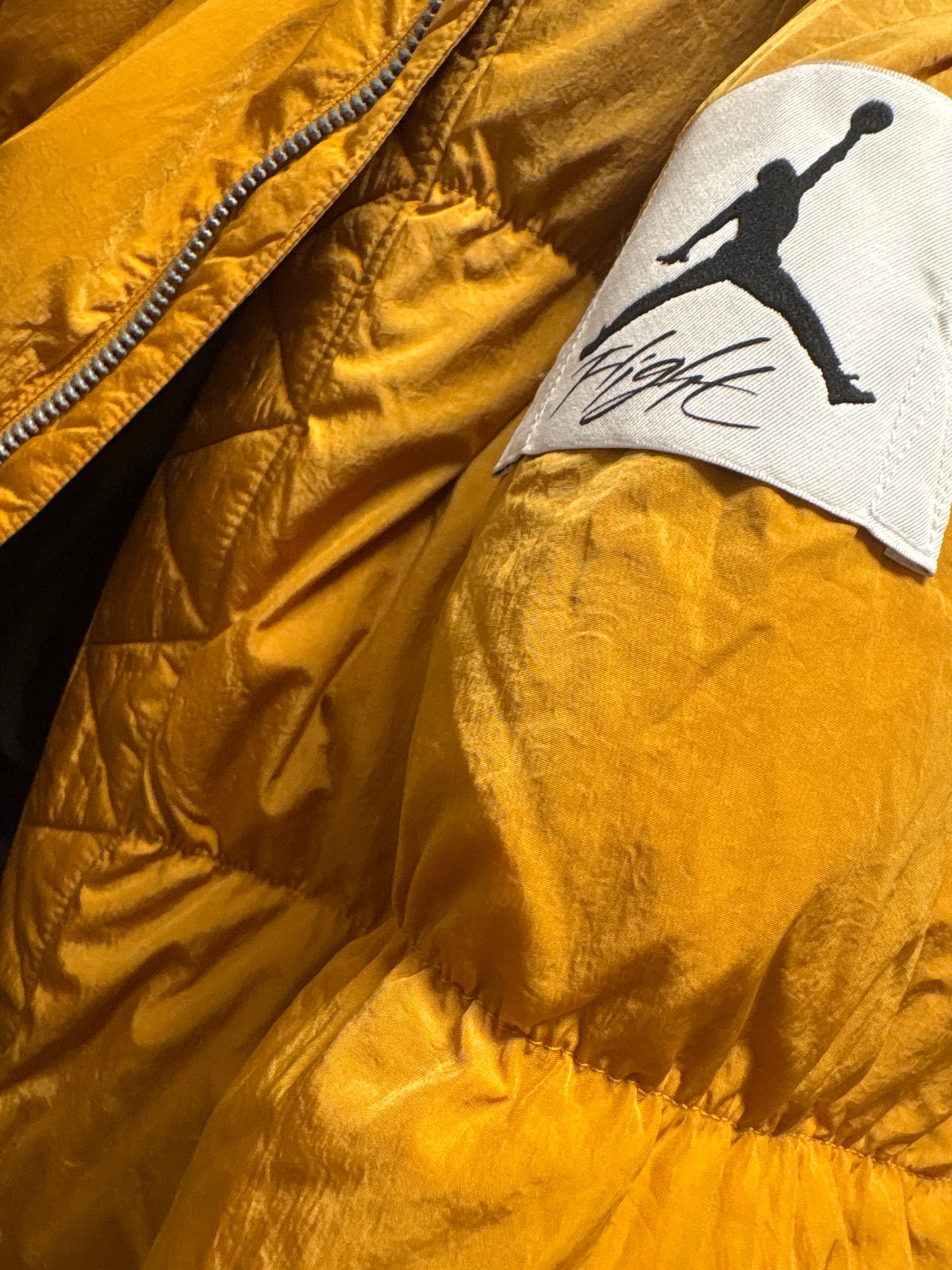 Nike Jordan Parker in Senfgelb, Größe wählbar