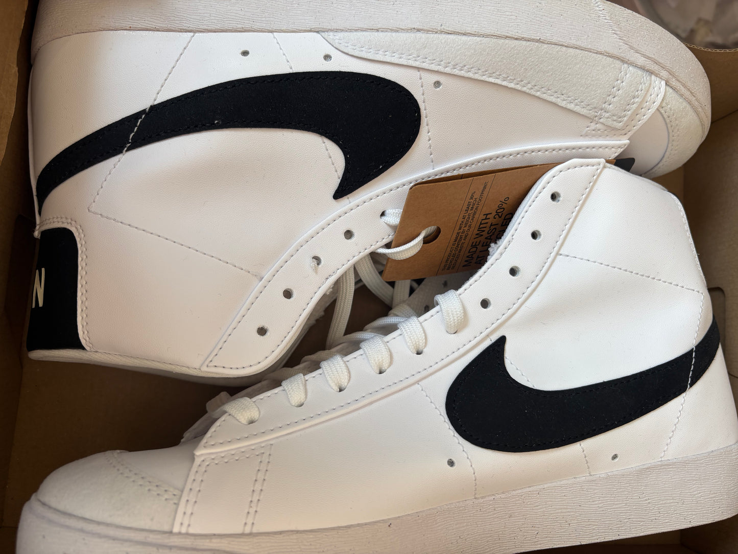 Nike Blazer, schwarz/weiss, Größe 49,5