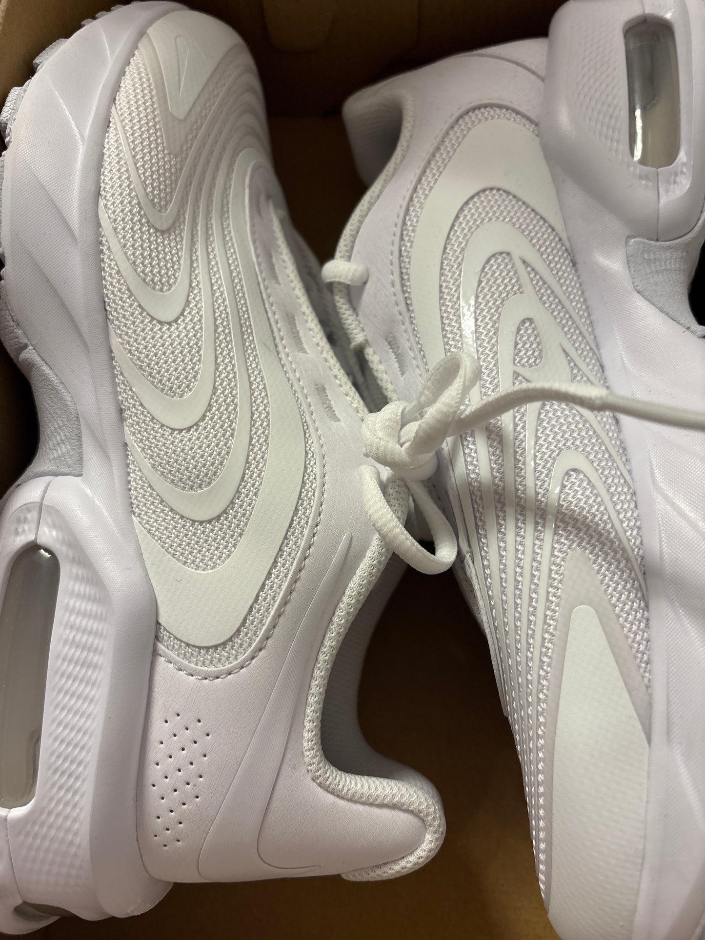 Nike Air Max Fire in weiss, Größe wählbar