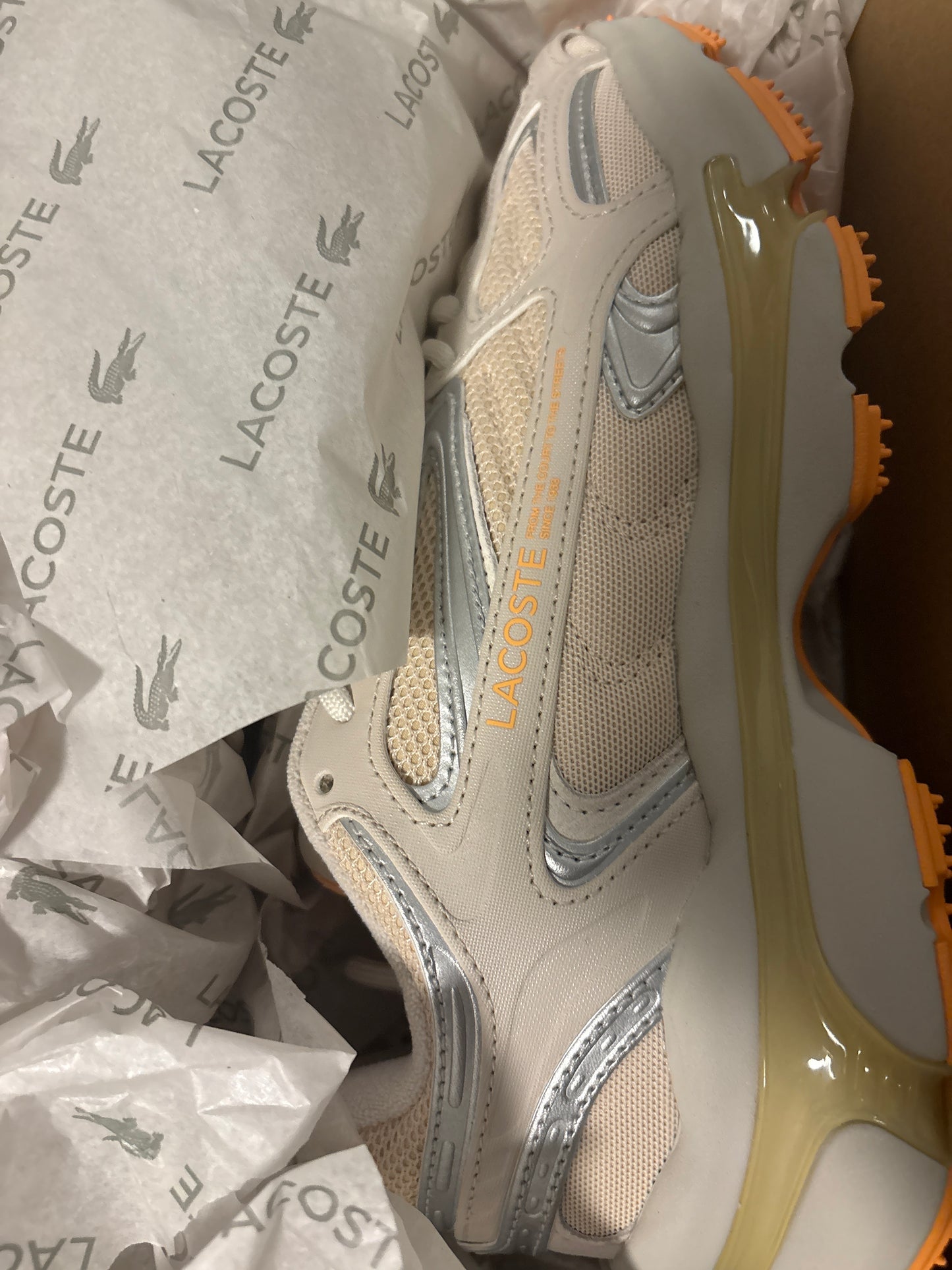 Lacoste Sneaker, weiss/silber/beige, Größe 40