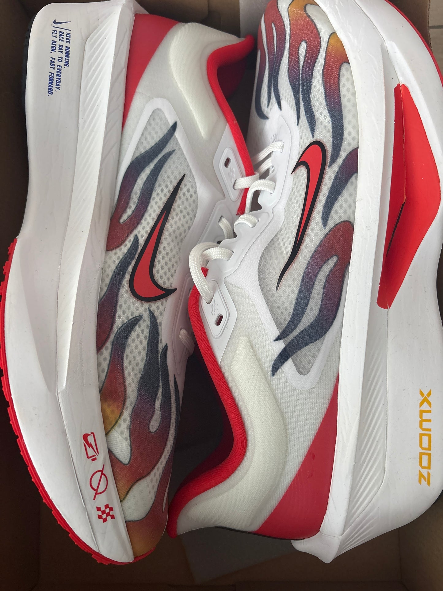 Nike Zoom Fly 6 PRM rot/weiss/orange, Größe 47,5