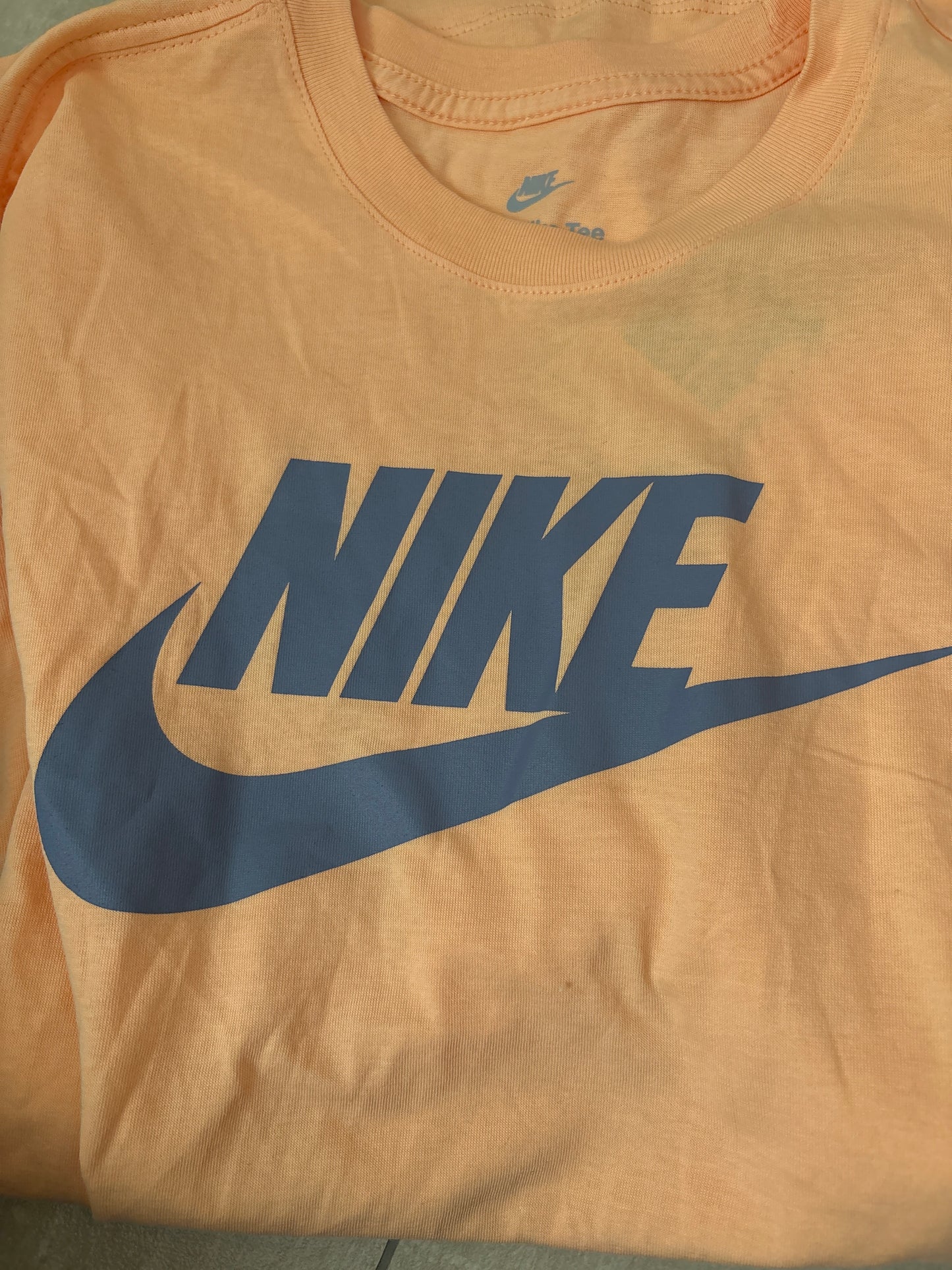 Nike Shirt , Größe M in orangeton/grau