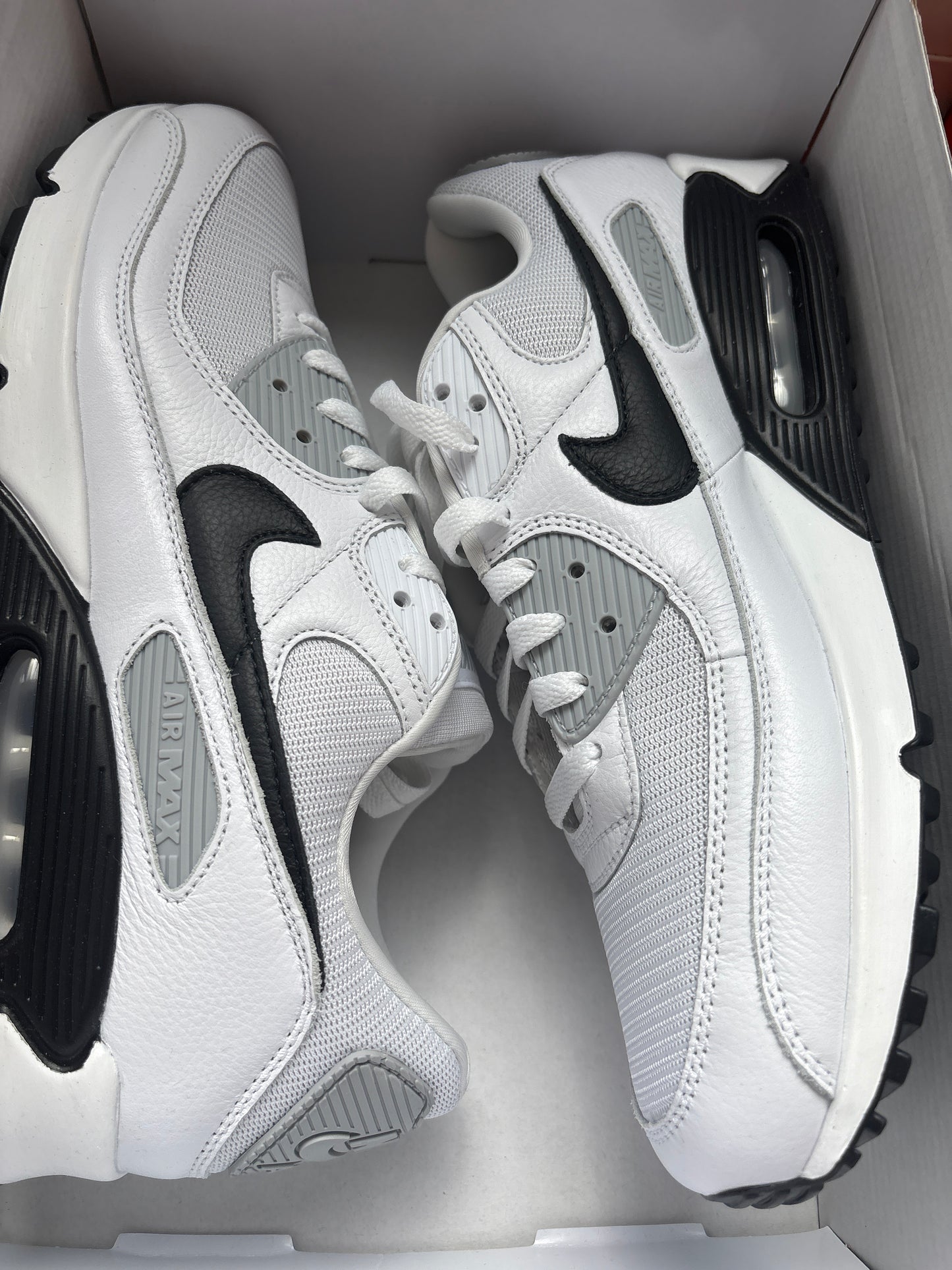 Nike Air Max 90 in schwarz/weiss/grau, Größe 44,5