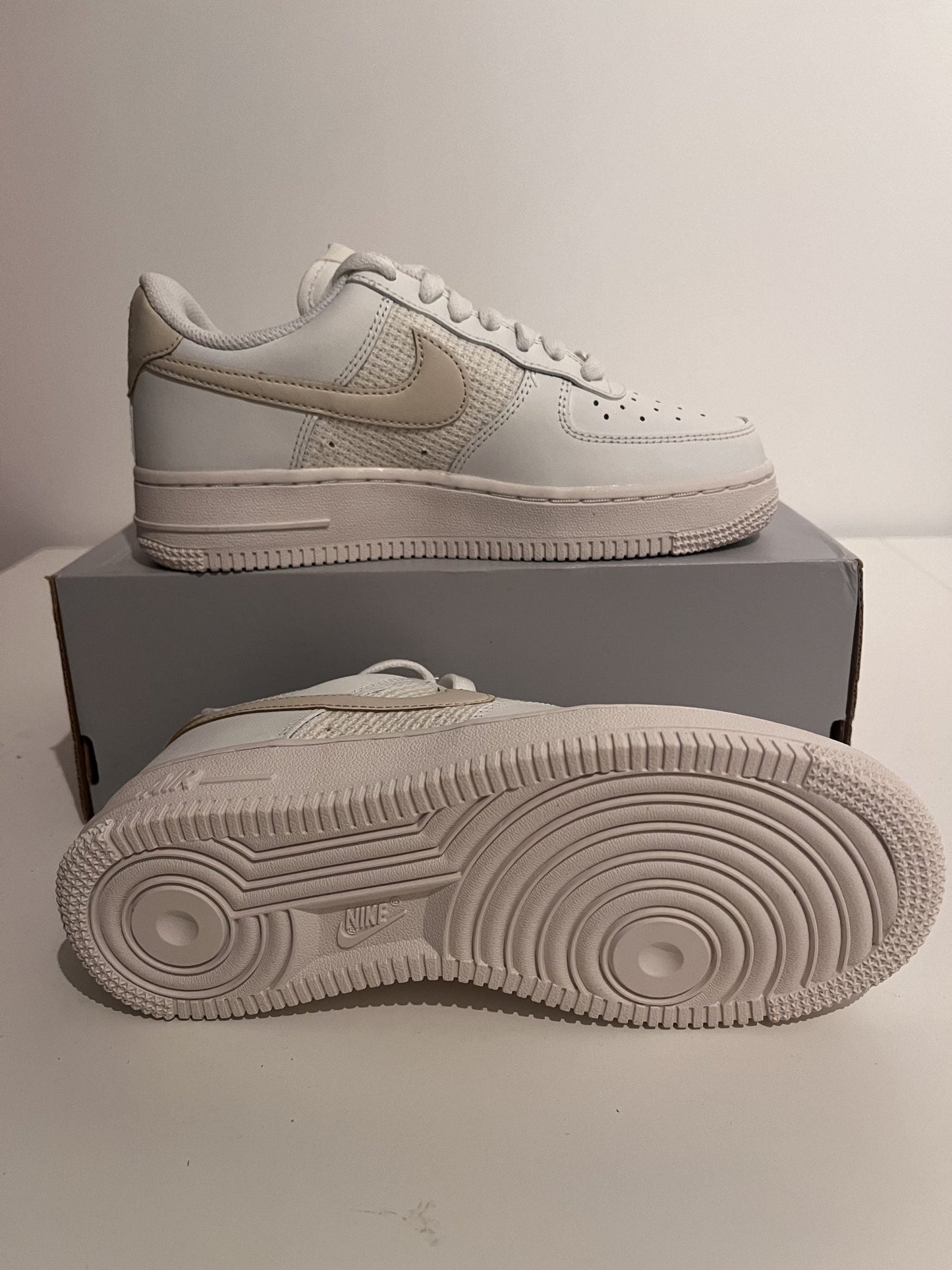 Nike Airforce 1 weiß/beige Größe 35,5