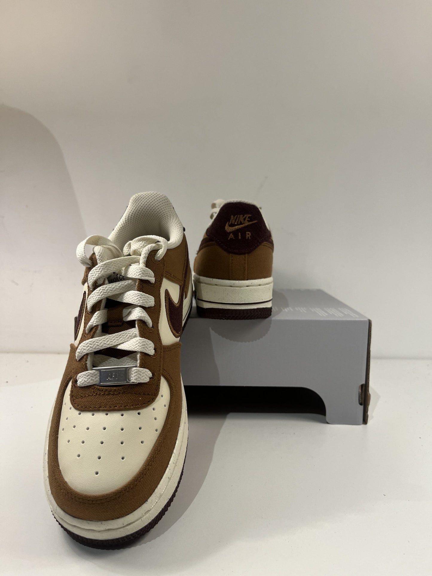 Nike Airforce 1 weiss/braun Gr. Wählbar