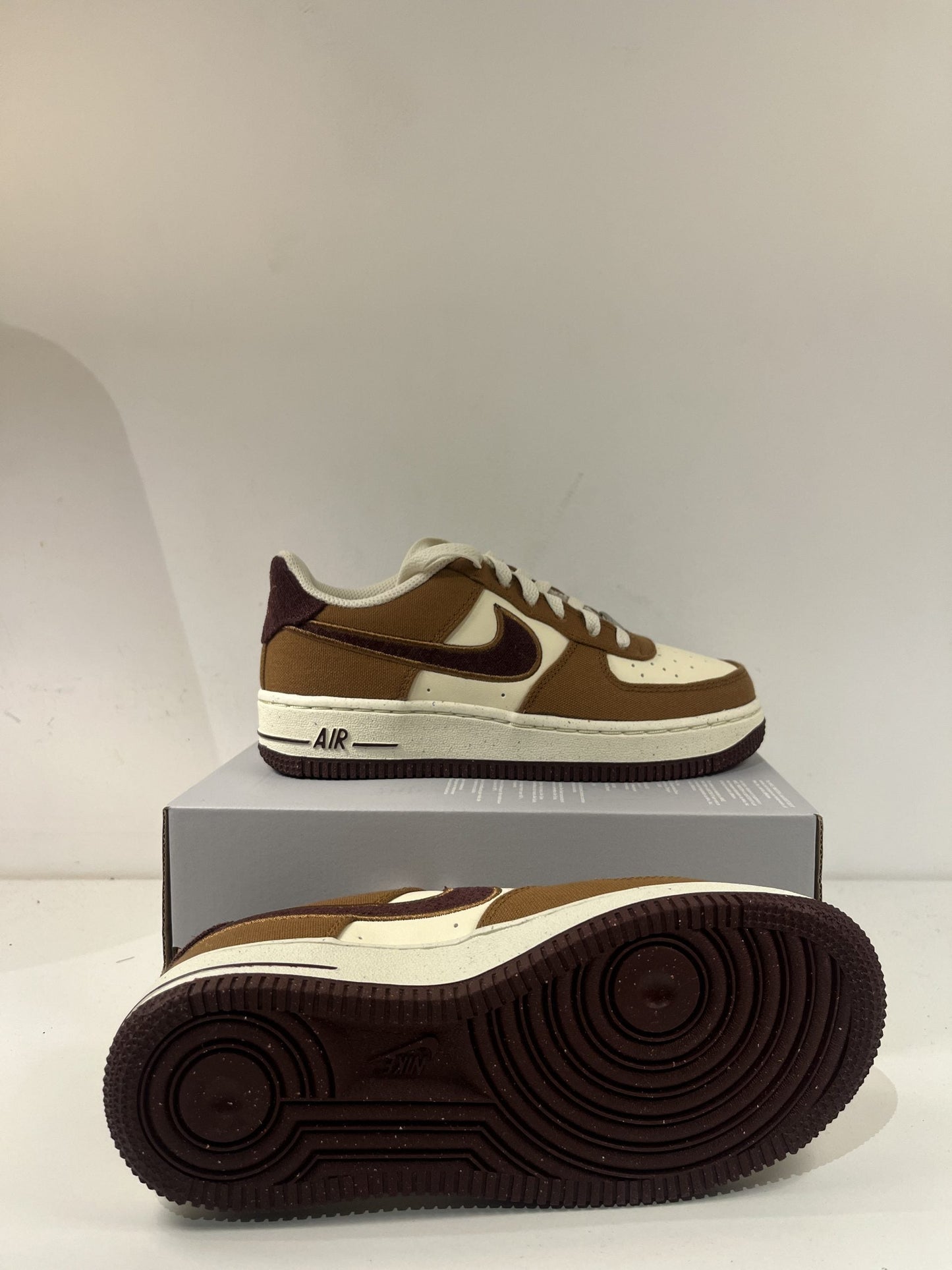 Nike Airforce 1 weiss/braun Gr. Wählbar