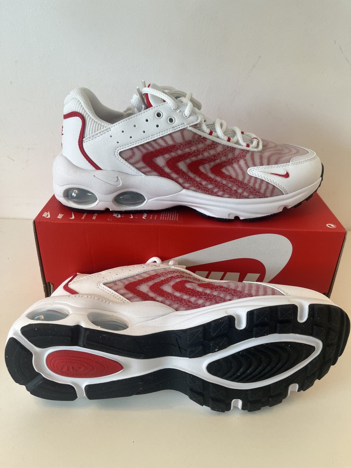 Nike Air Max TW weiss/rot, Grösse 40