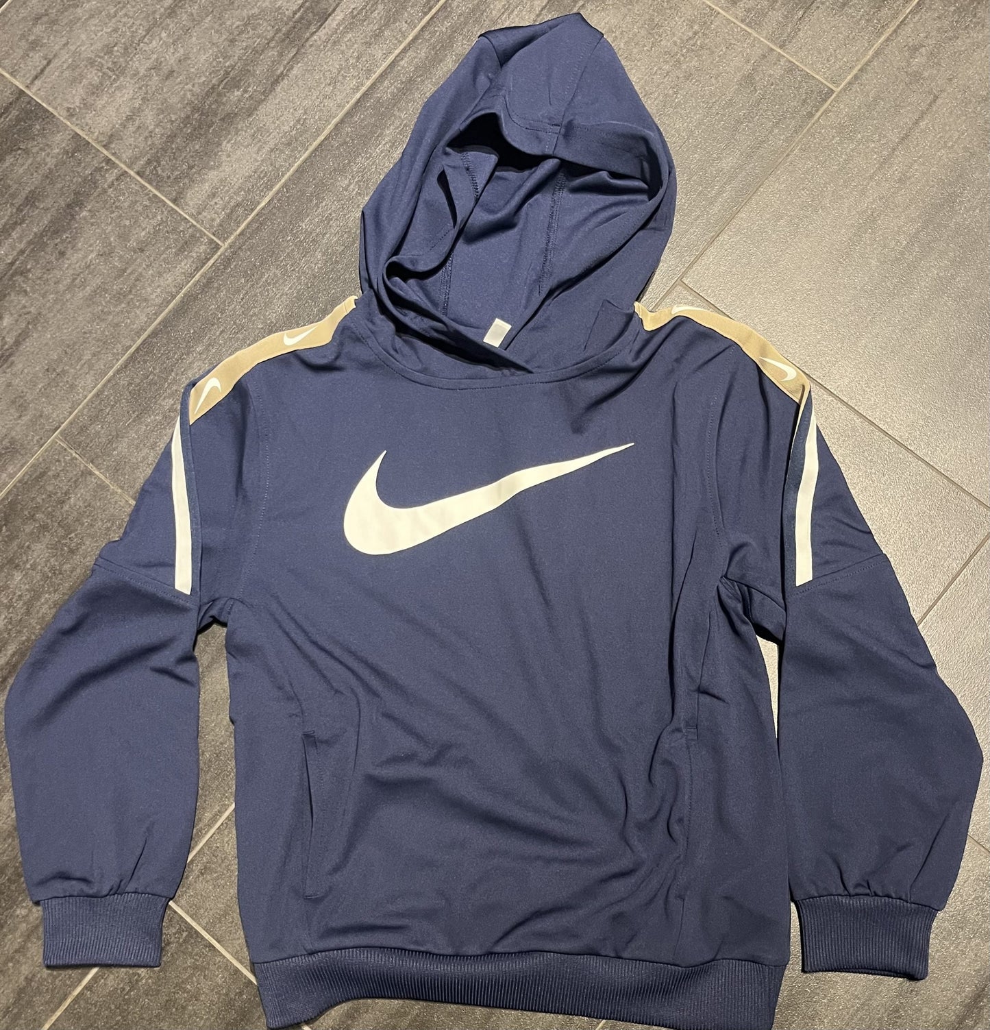 Nike Kinder Hoodie Größe wählbar in dunkelblau/weiss/braun