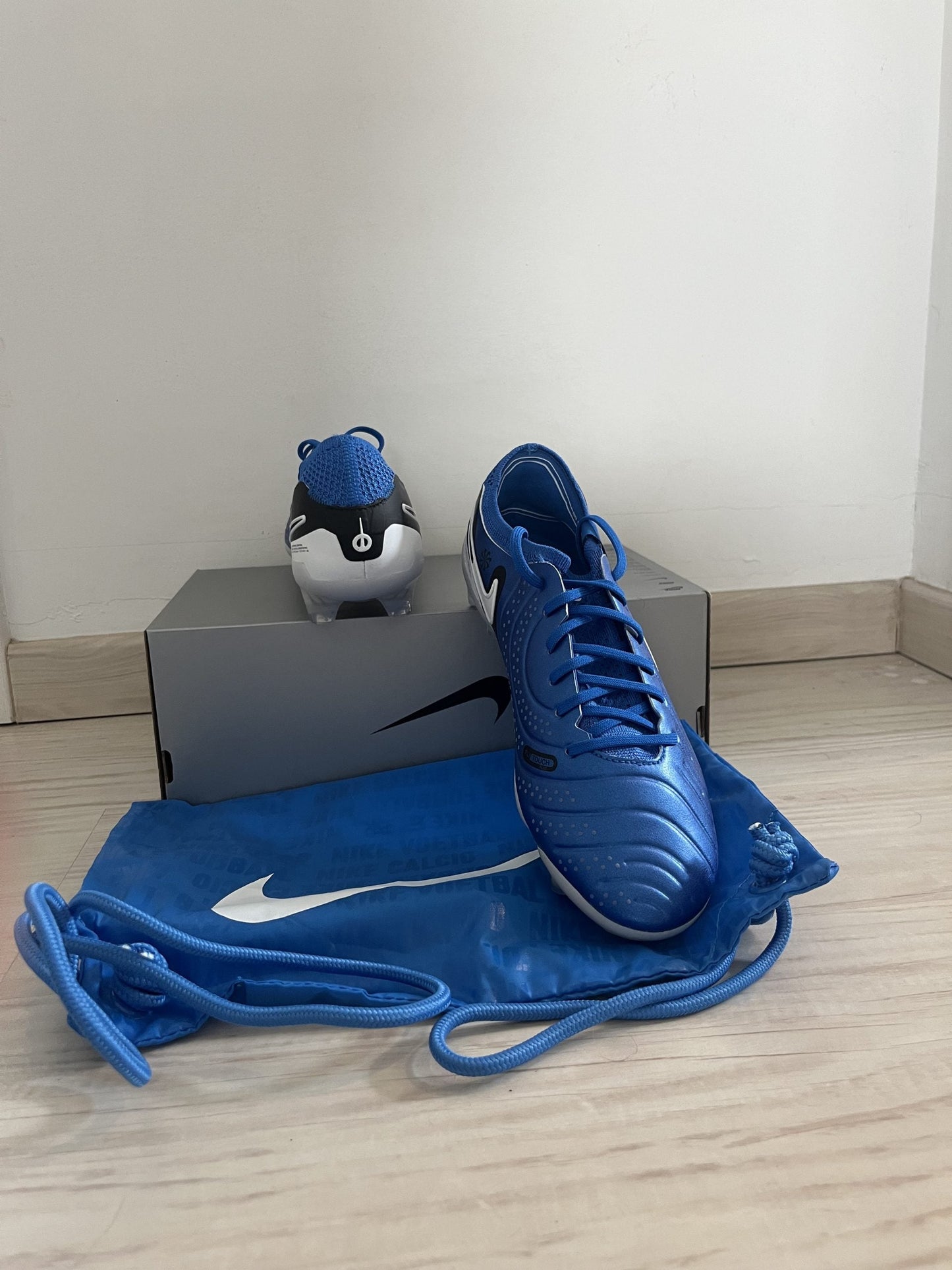 Nike Tiempo Legend 10 Elite FG, Größe wählbar in blau/weiss/schwarz ( Fussballschuh )