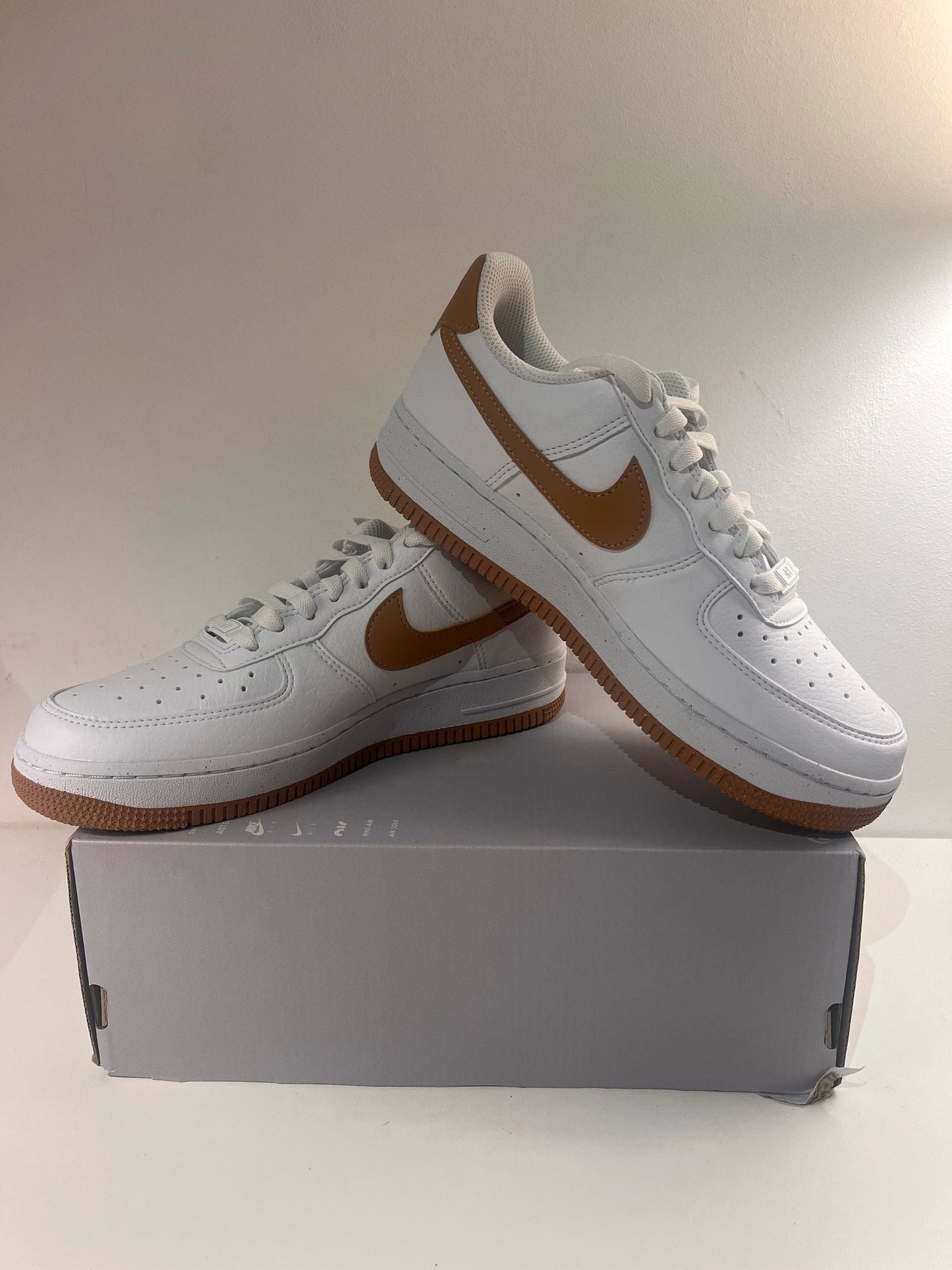 Nike Airforce 1 weiss/braun in Größe wählbar