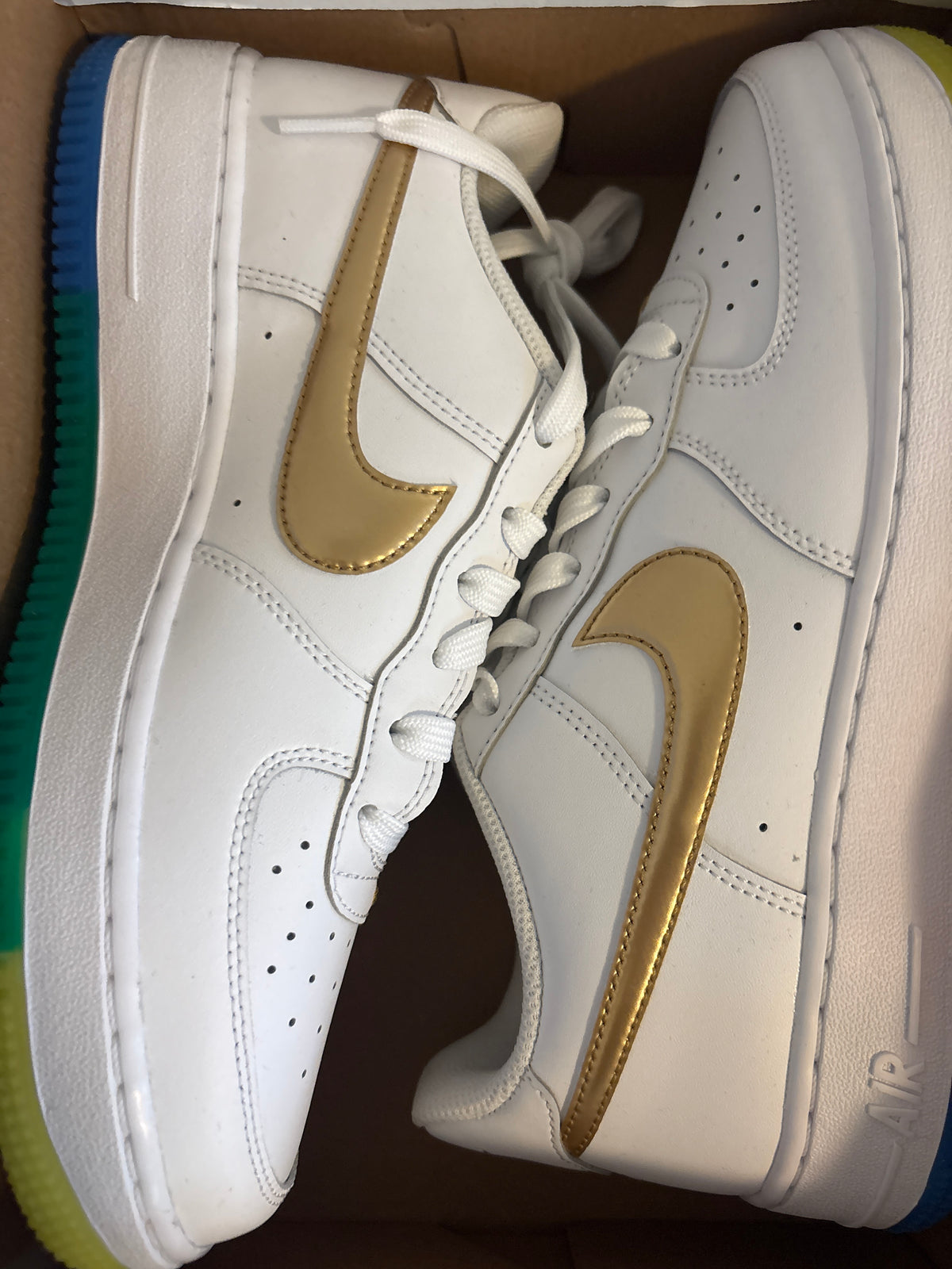 Nike Air Force 1 weiss/bunt, Größe 40