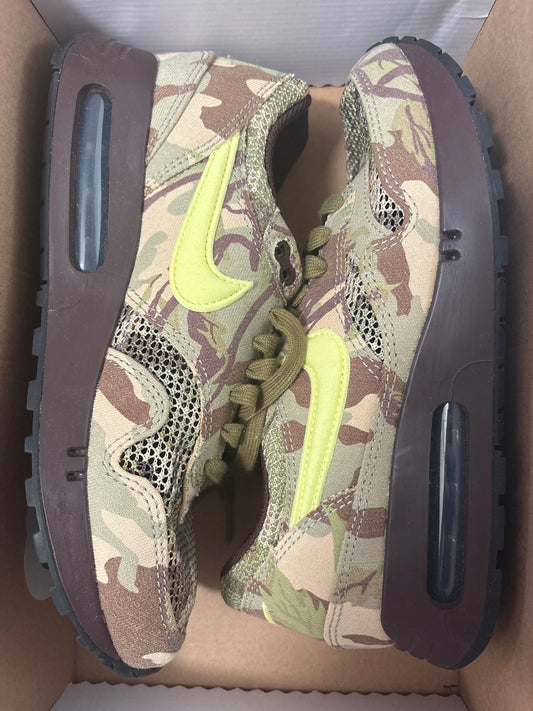 Nike Air Max 1 ‘86 OG, braun/beige/grün/camouflage in Größe 40,5