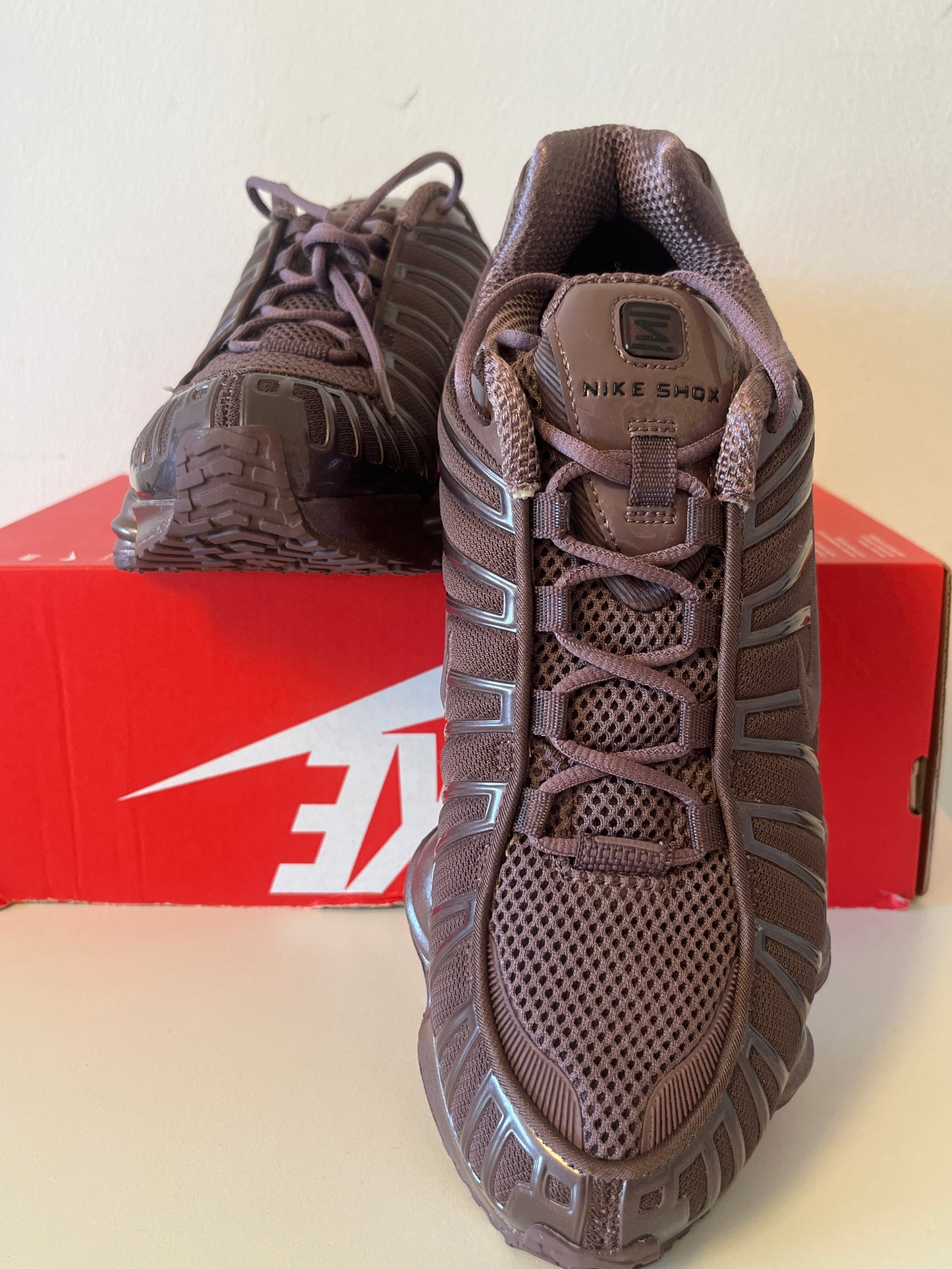 Nike Shox TL in Bordeaux , Größe 42