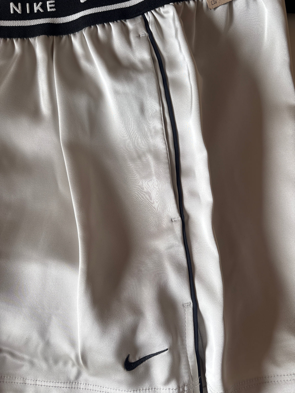Nike kurze Damen Hose, Größe S