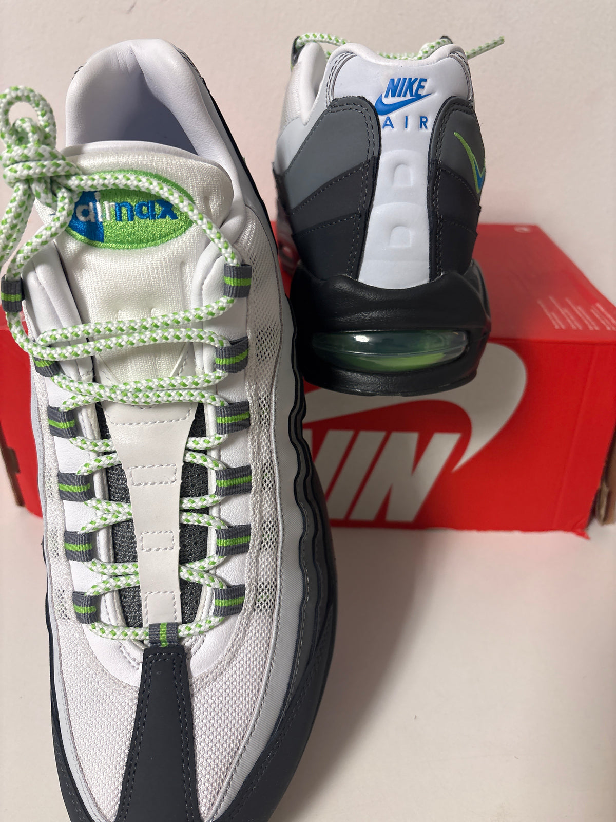 Nike Air Max 95 Big bubble in schwarz/weiss/grünton, Gr. 48,5