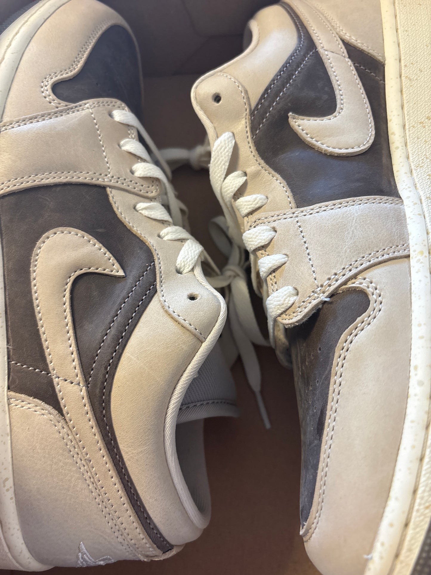 Nike Jordan 1 low , beige/braun, Größe 43
