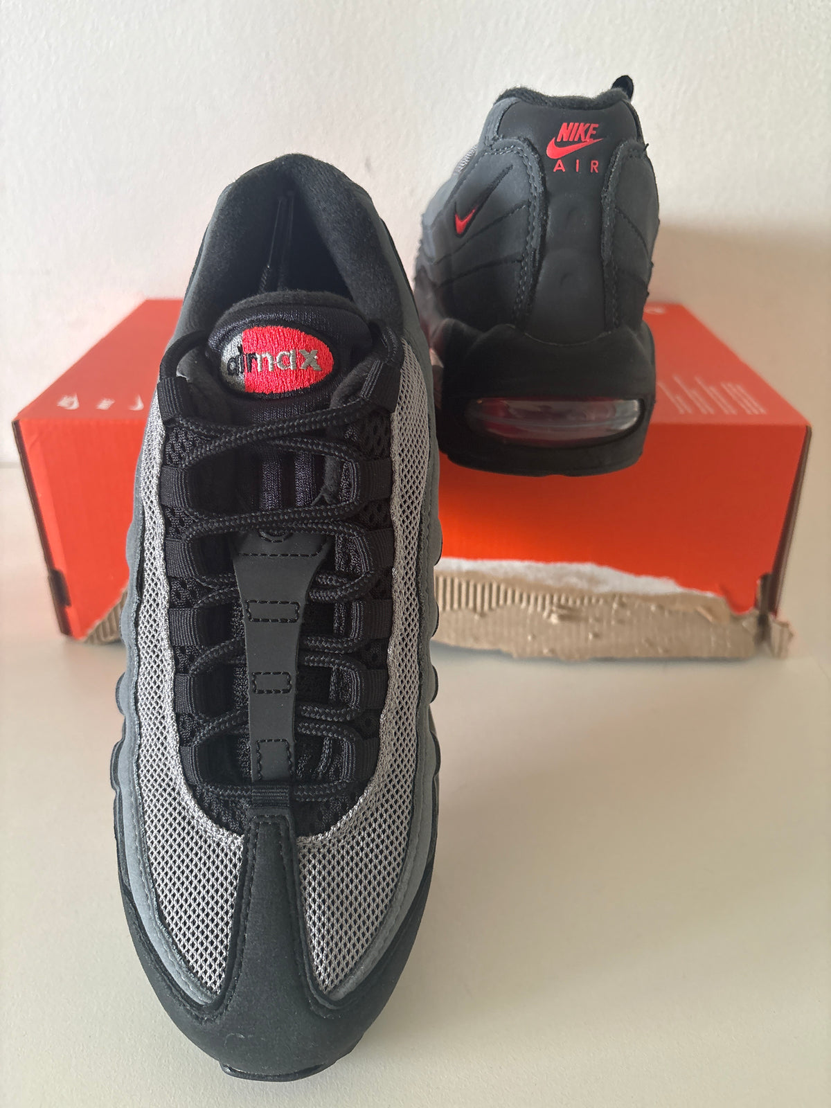 Nike Air Max 95 in schwarz/grau, Gr. Wählbar
