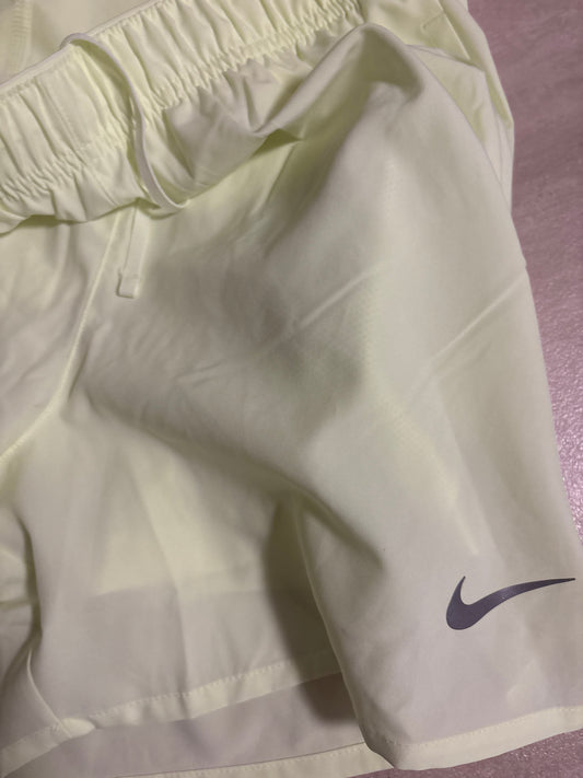 Nike kurze Hose, neongelb, Größe wählbar
