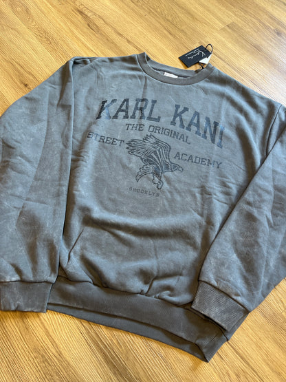 Karl Kani Pullover in grau/verwaschen, Größe L
