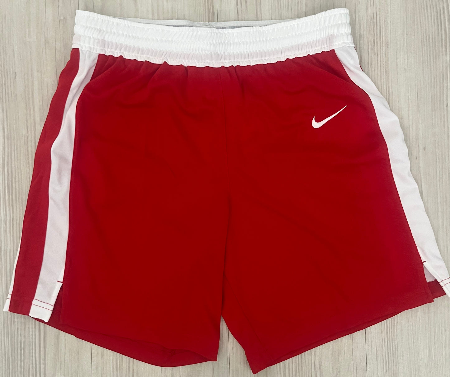 Nike kurze Basketball Hose, rot/weiss, Größe wählbar