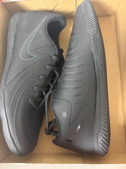 Nike Phantom GX 2 Club IC, Größe 38