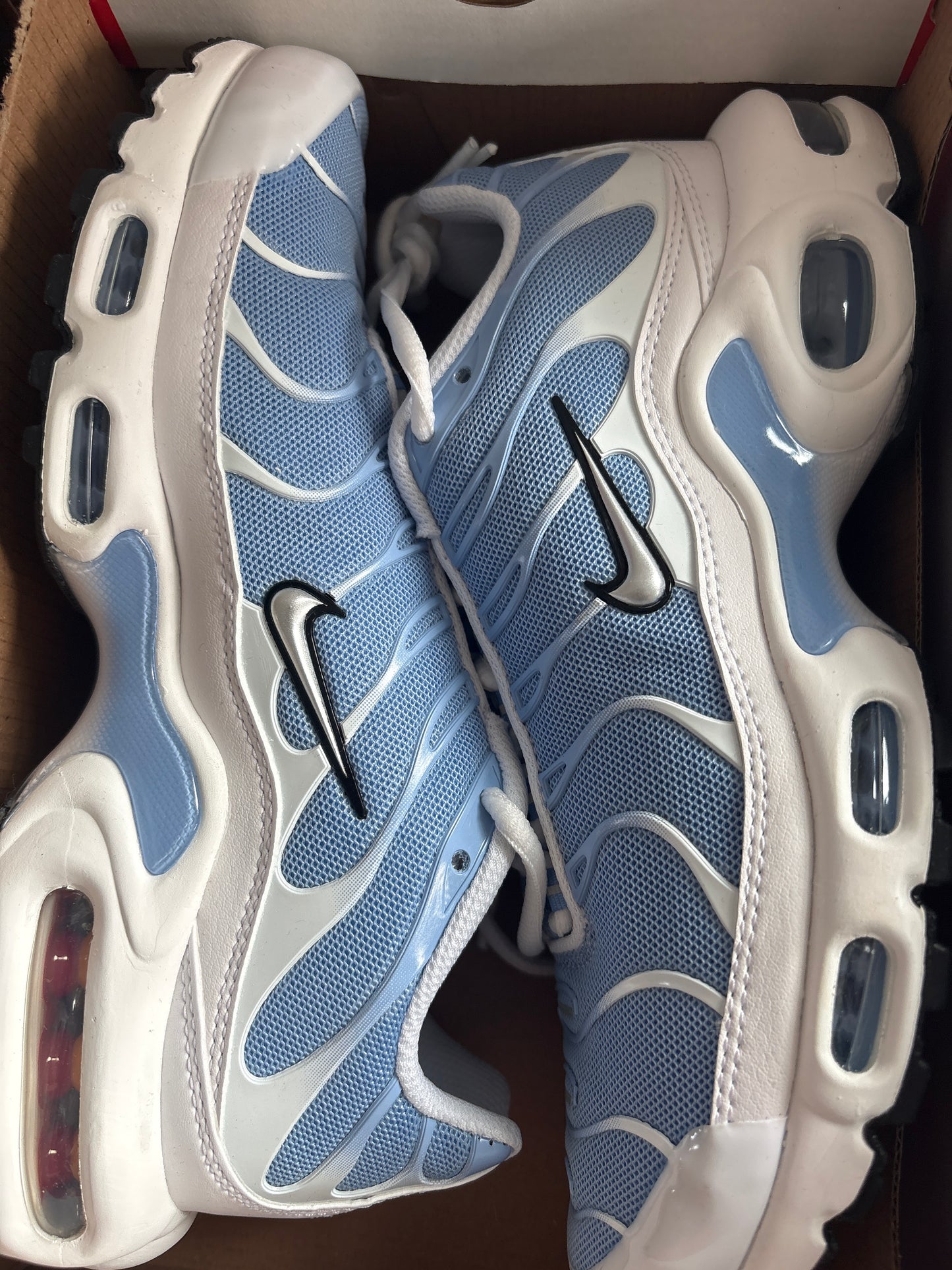Nike Air Max Plus TN in hellblau/weiss, Gr. 38