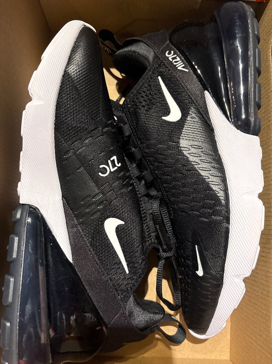 Nike Air Max 270 Größe wählbar in weiss/schwarz