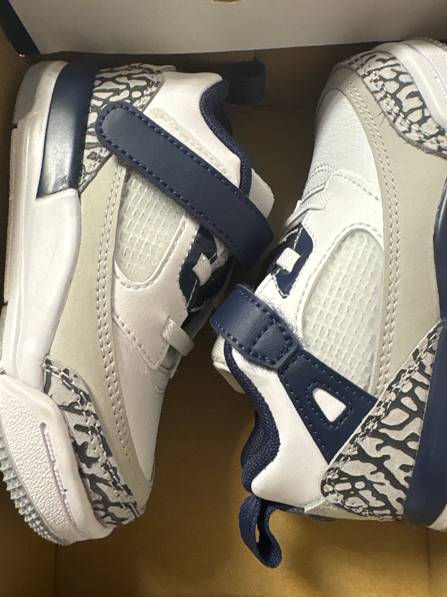 Nike Jordan Spizike low grau/blau/weiss, Größe 23,5